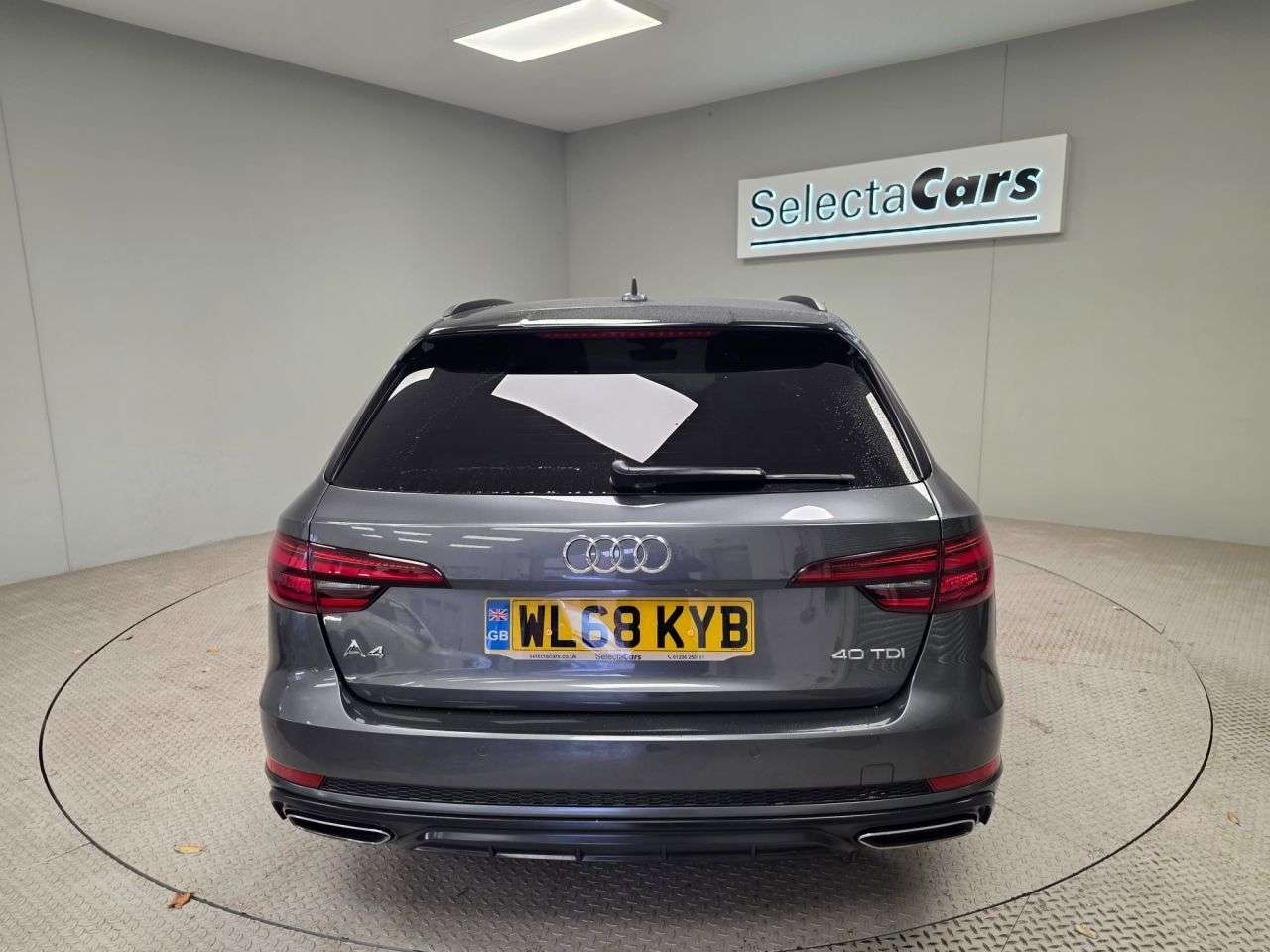 2019 AUDI A4 AVANT 2019 AUDI A4 AVANT