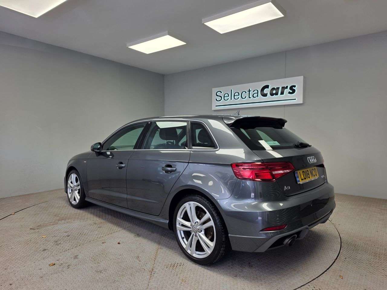 A 2018 AUDI A3 1.0 TFSI S line Sportback 5dr Petrol Manual Euro 6 (s/s) (116 ps) A 2018 AUDI A3 1.0 TFSI S line Sportback 5dr Petrol Manual Euro 6 (s/s) (116 ps)