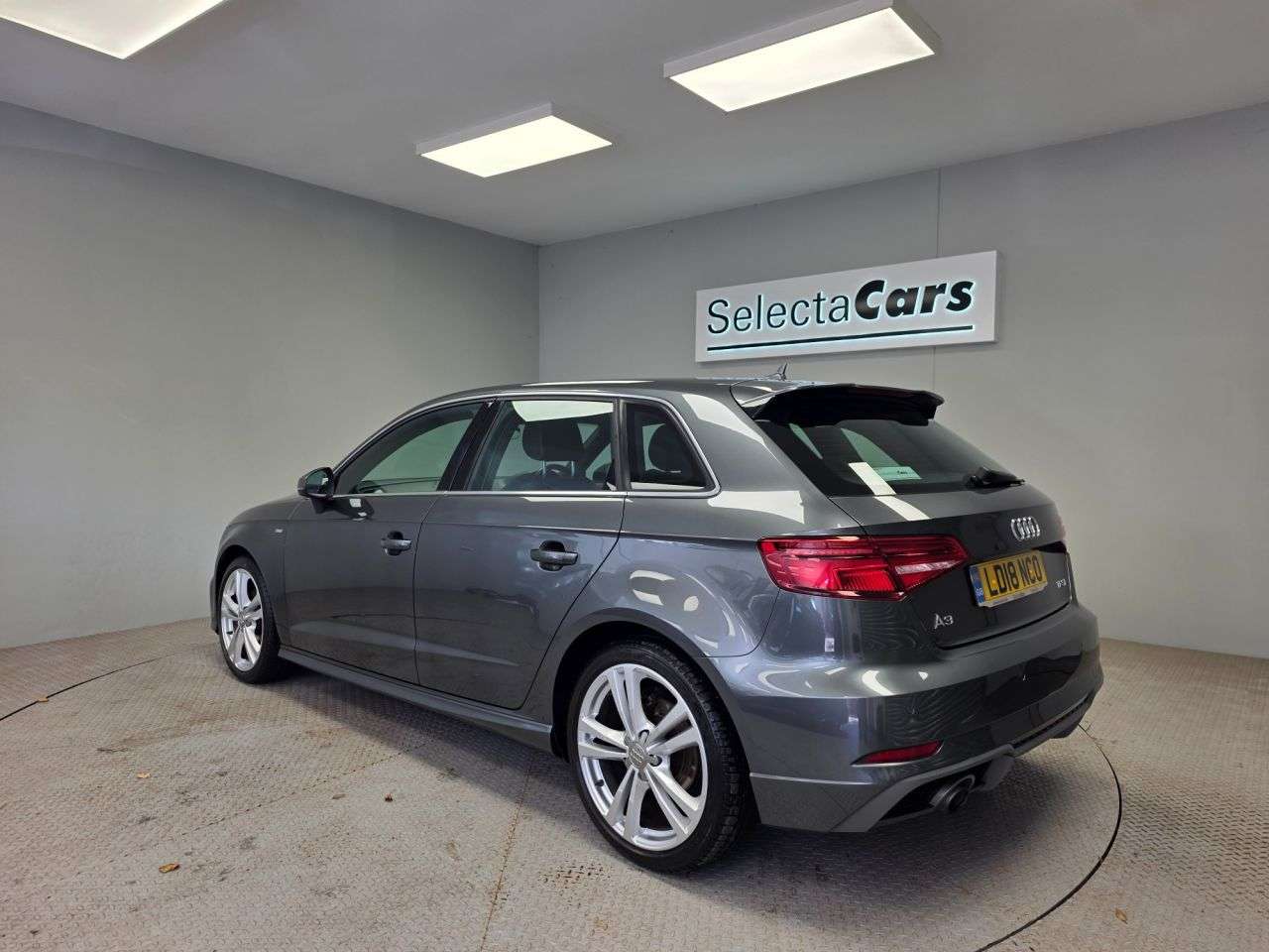 2018 AUDI A3 2018 AUDI A3