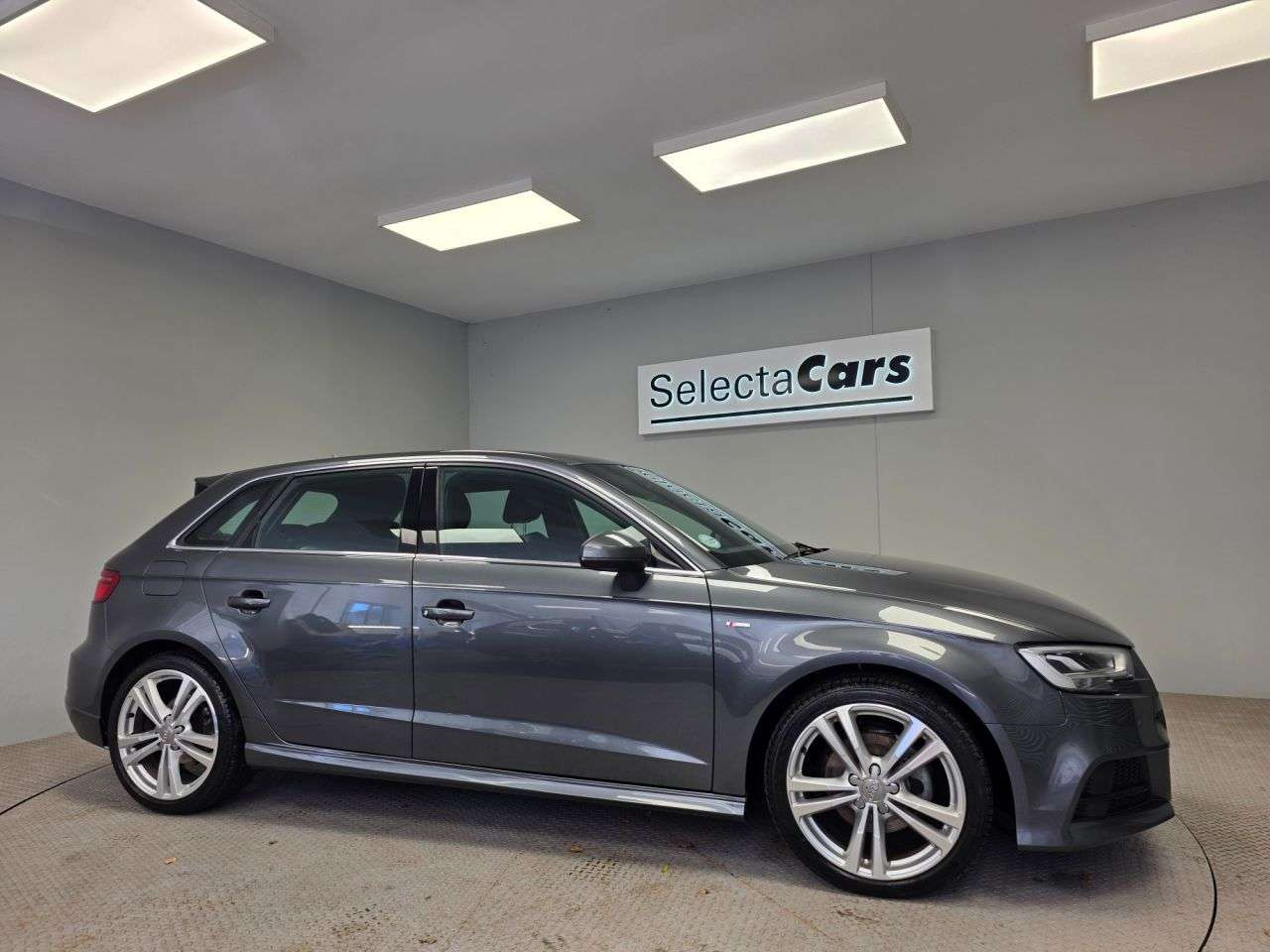 2018 AUDI A3 2018 AUDI A3