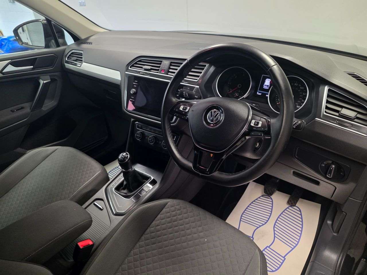 2018 VOLKSWAGEN TIGUAN 2018 VOLKSWAGEN TIGUAN