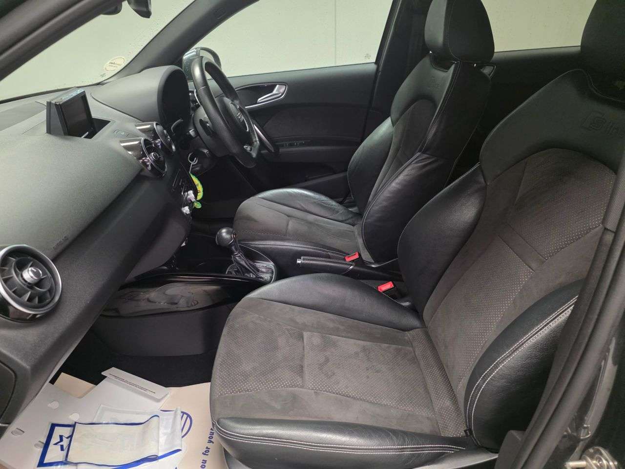 2017 AUDI A1 2017 AUDI A1
