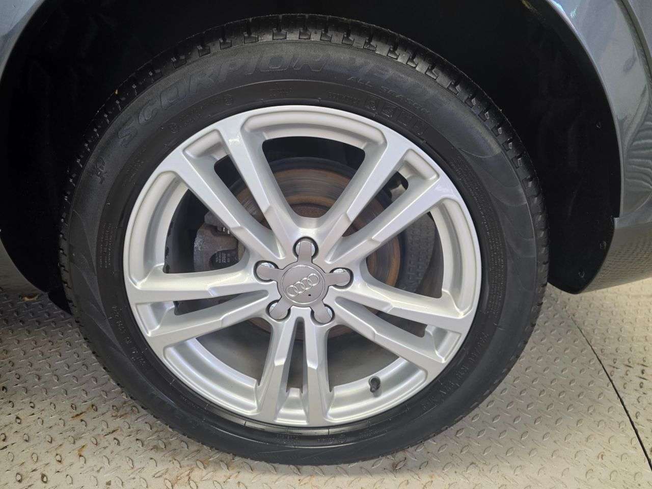 2017 AUDI Q3 2017 AUDI Q3