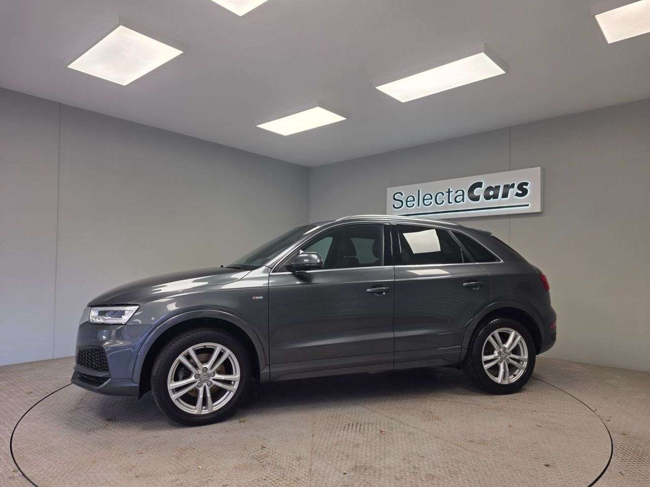 2017 AUDI Q3 2017 AUDI Q3