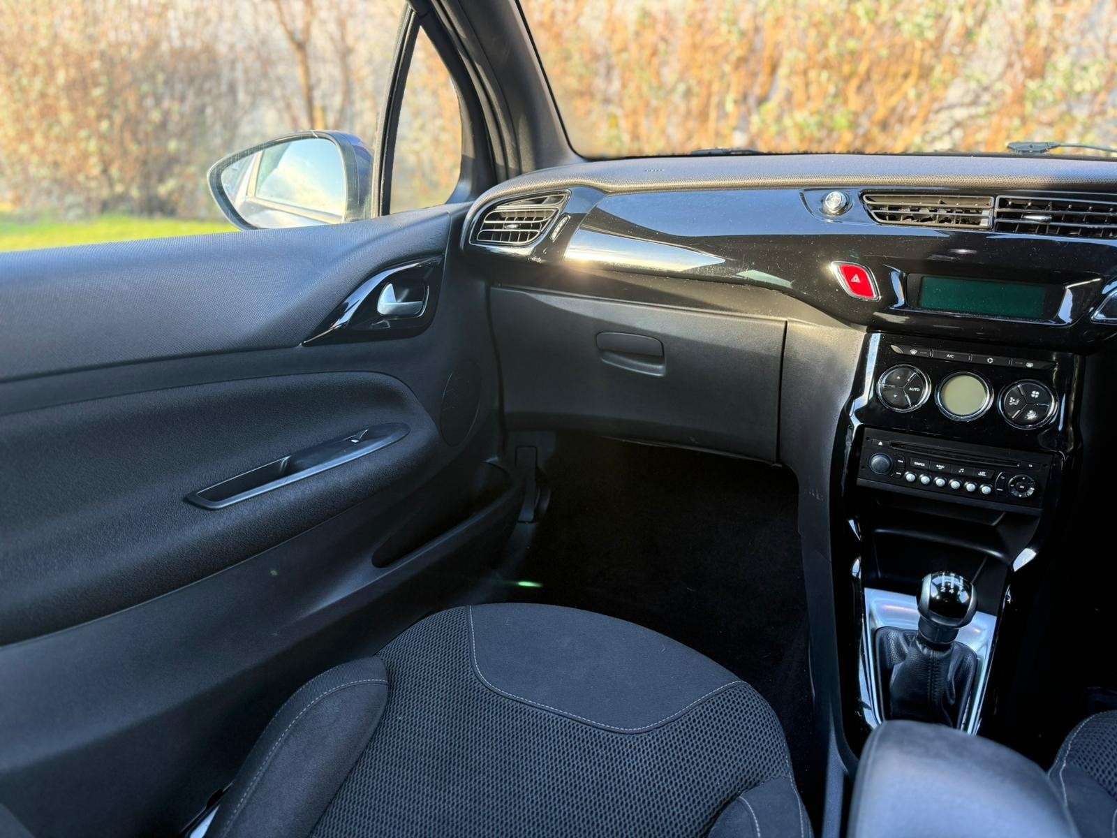 2014 CITROEN DS3 CABRIO 2014 CITROEN DS3 CABRIO