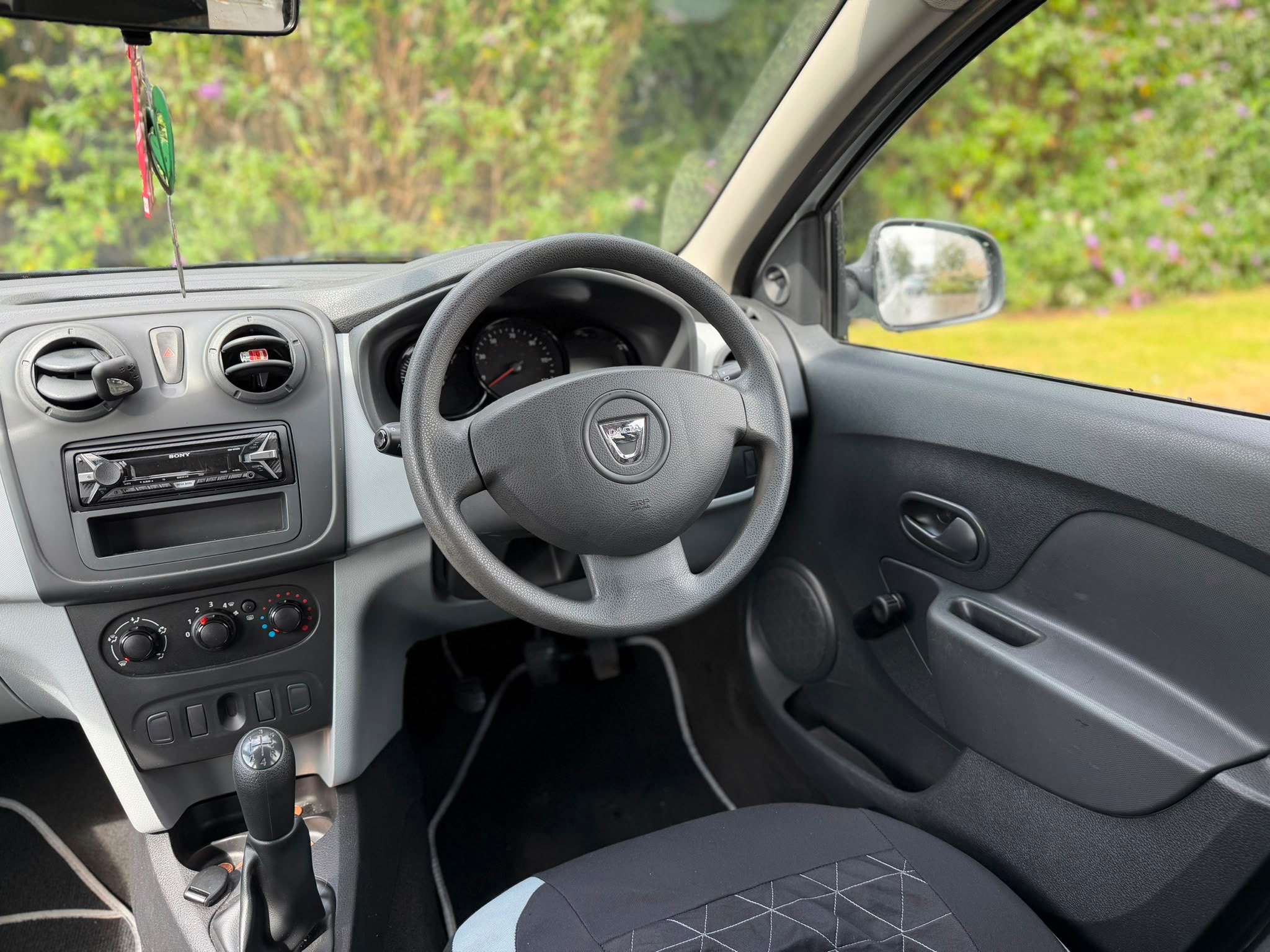 2014 DACIA SANDERO 2014 DACIA SANDERO