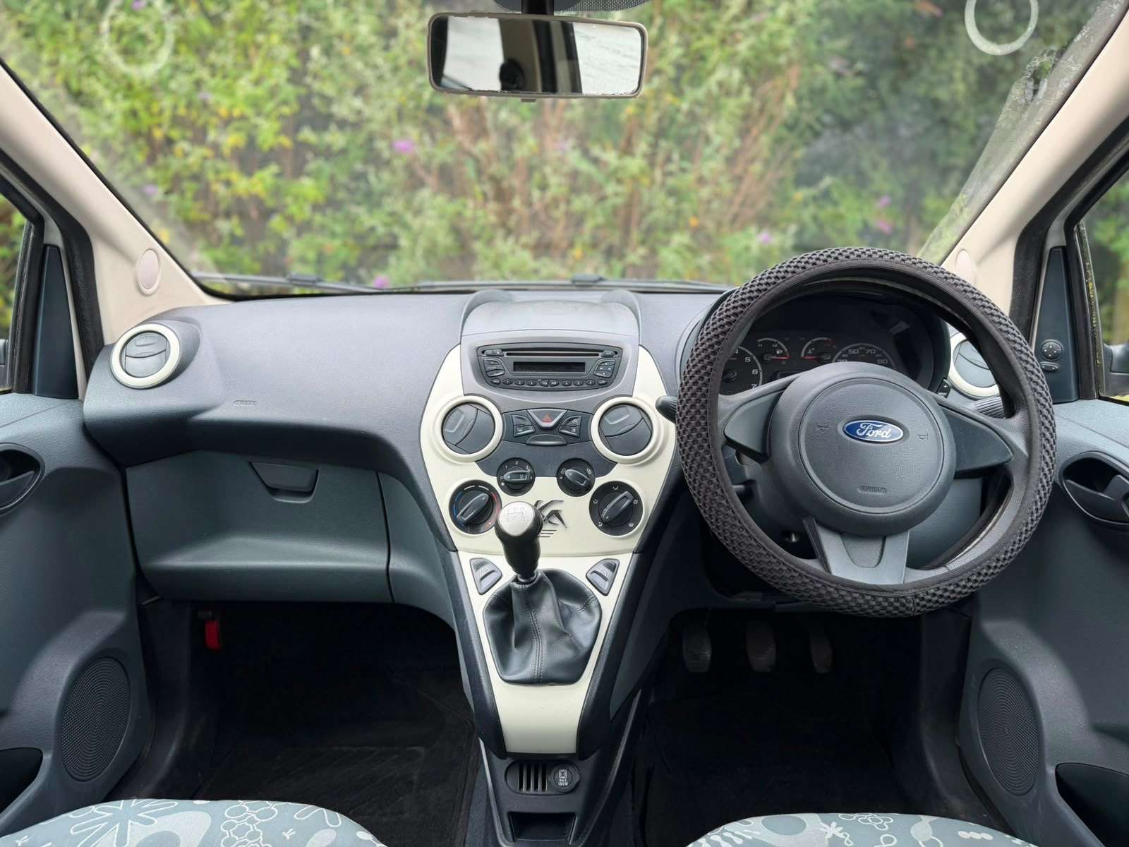 2012 FORD KA 2012 FORD KA