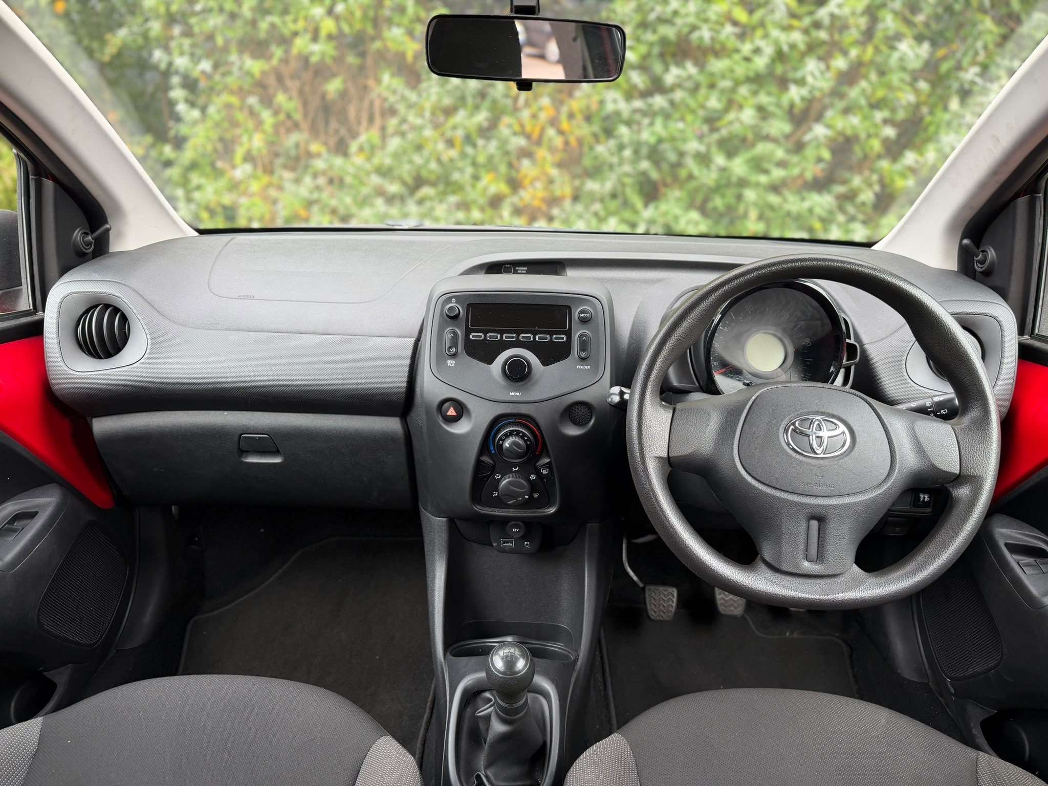2017 TOYOTA AYGO 2017 TOYOTA AYGO