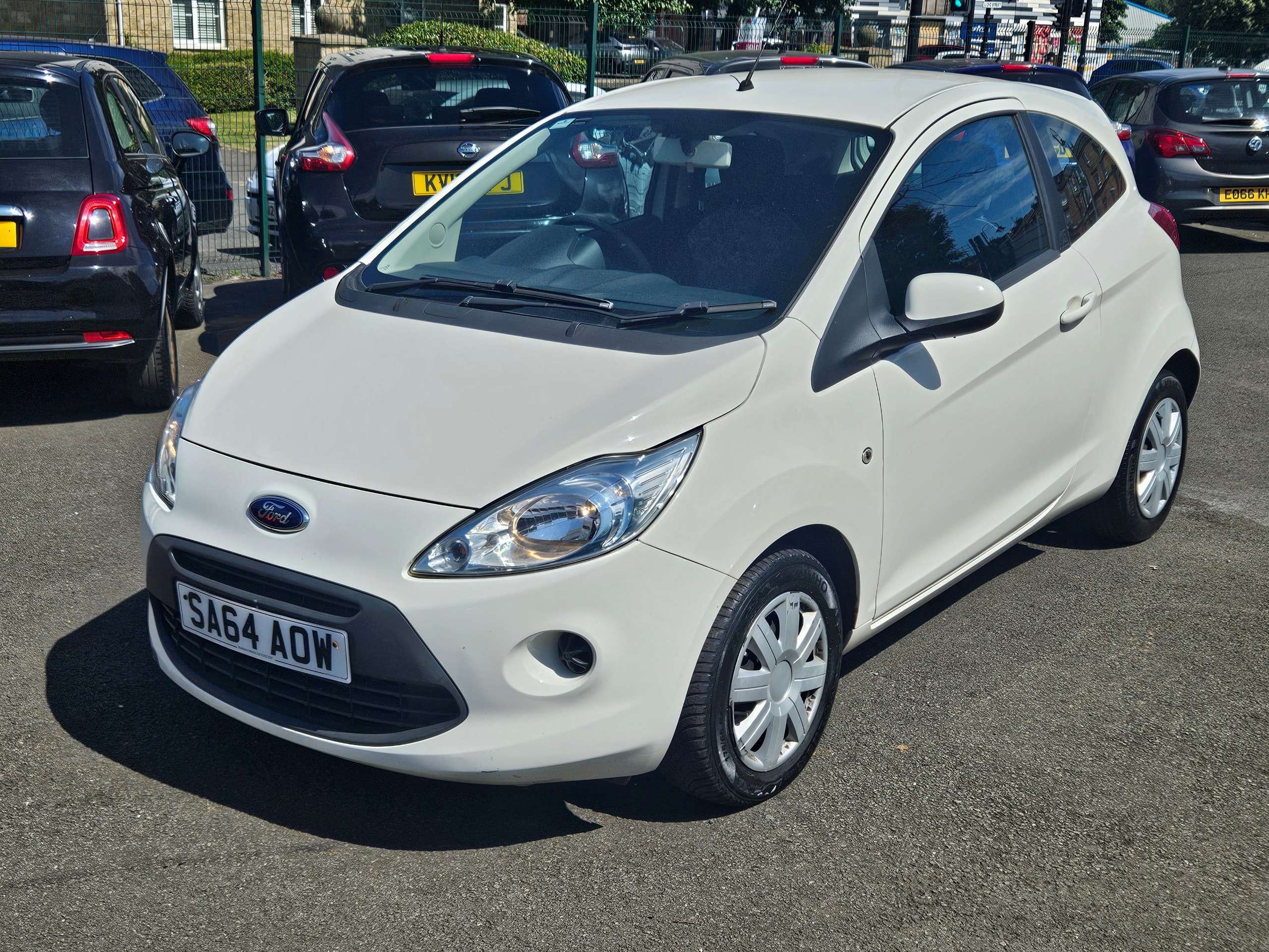 A 2014 FORD KA 1.2 Edge Hatchback 3dr Petrol Manual Euro 5 (s/s) (69 ps) A 2014 FORD KA 1.2 Edge Hatchback 3dr Petrol Manual Euro 5 (s/s) (69 ps)
