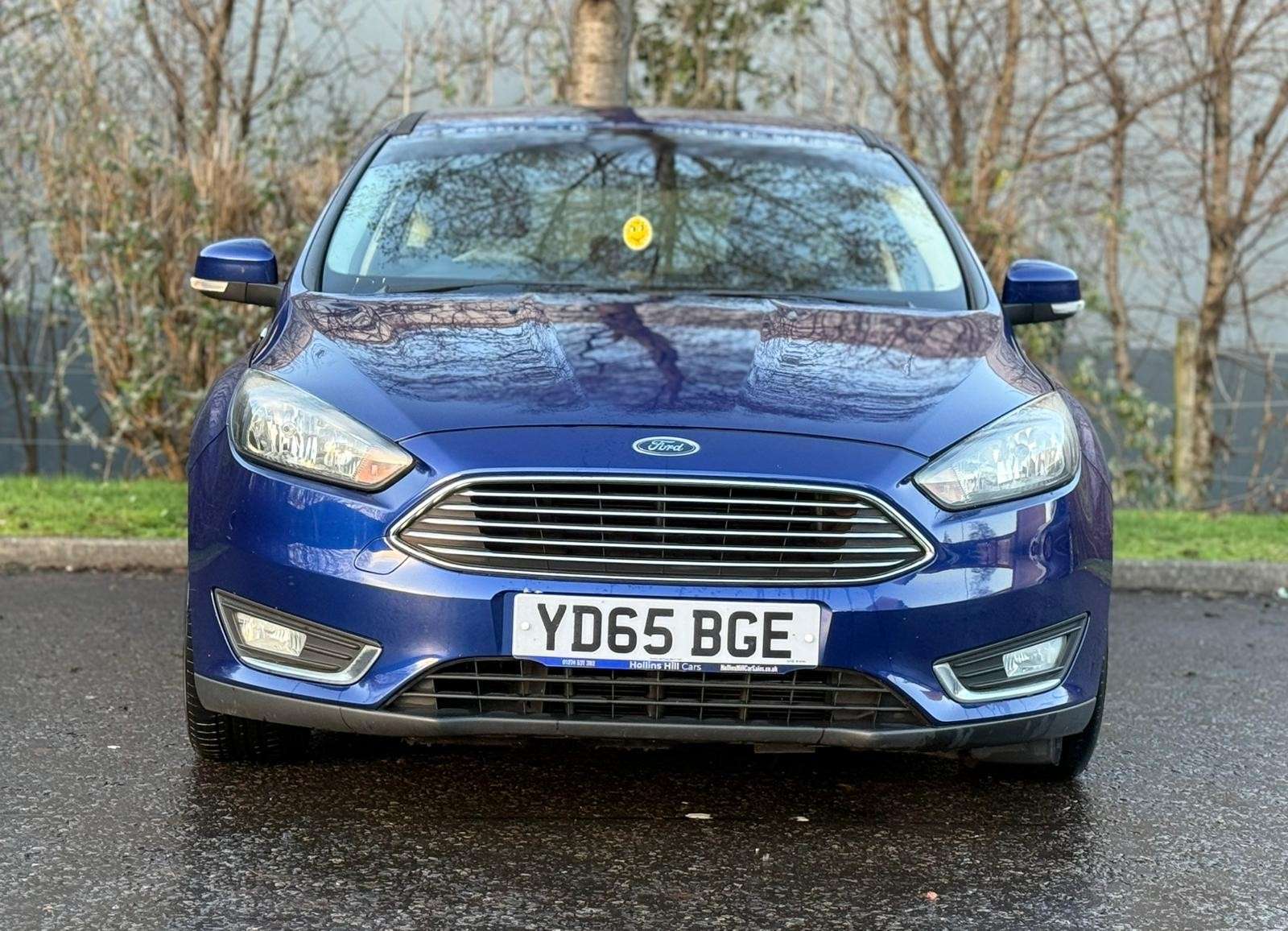 A 2015 FORD FOCUS 1.0T EcoBoost Zetec Hatchback 5dr Petrol Manual Euro 6 (s/s) (125 ps) A 2015 FORD FOCUS 1.0T EcoBoost Zetec Hatchback 5dr Petrol Manual Euro 6 (s/s) (125 ps)