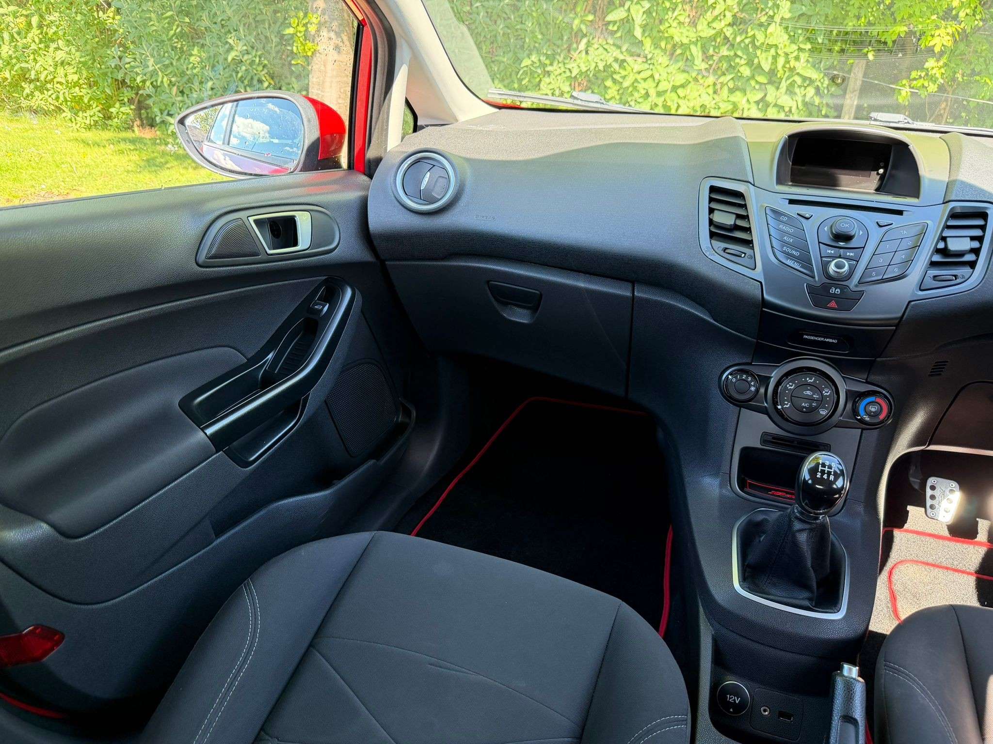 2014 FORD FIESTA 2014 FORD FIESTA