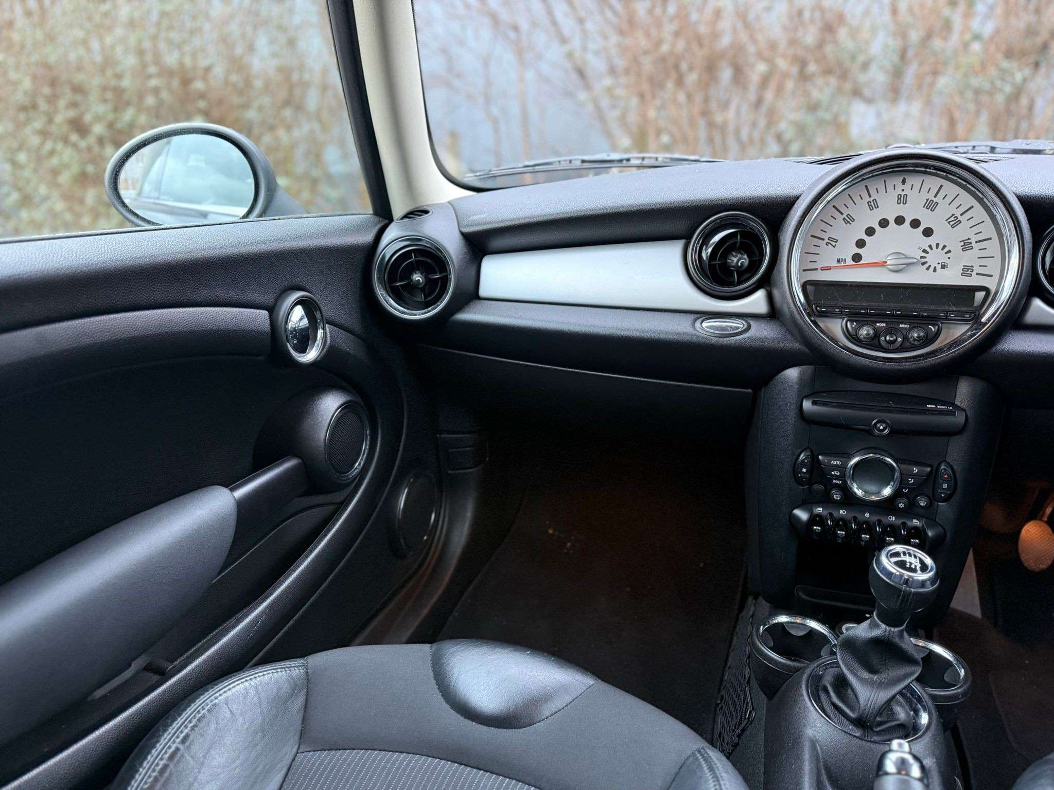 2011 MINI HATCH 2011 MINI HATCH