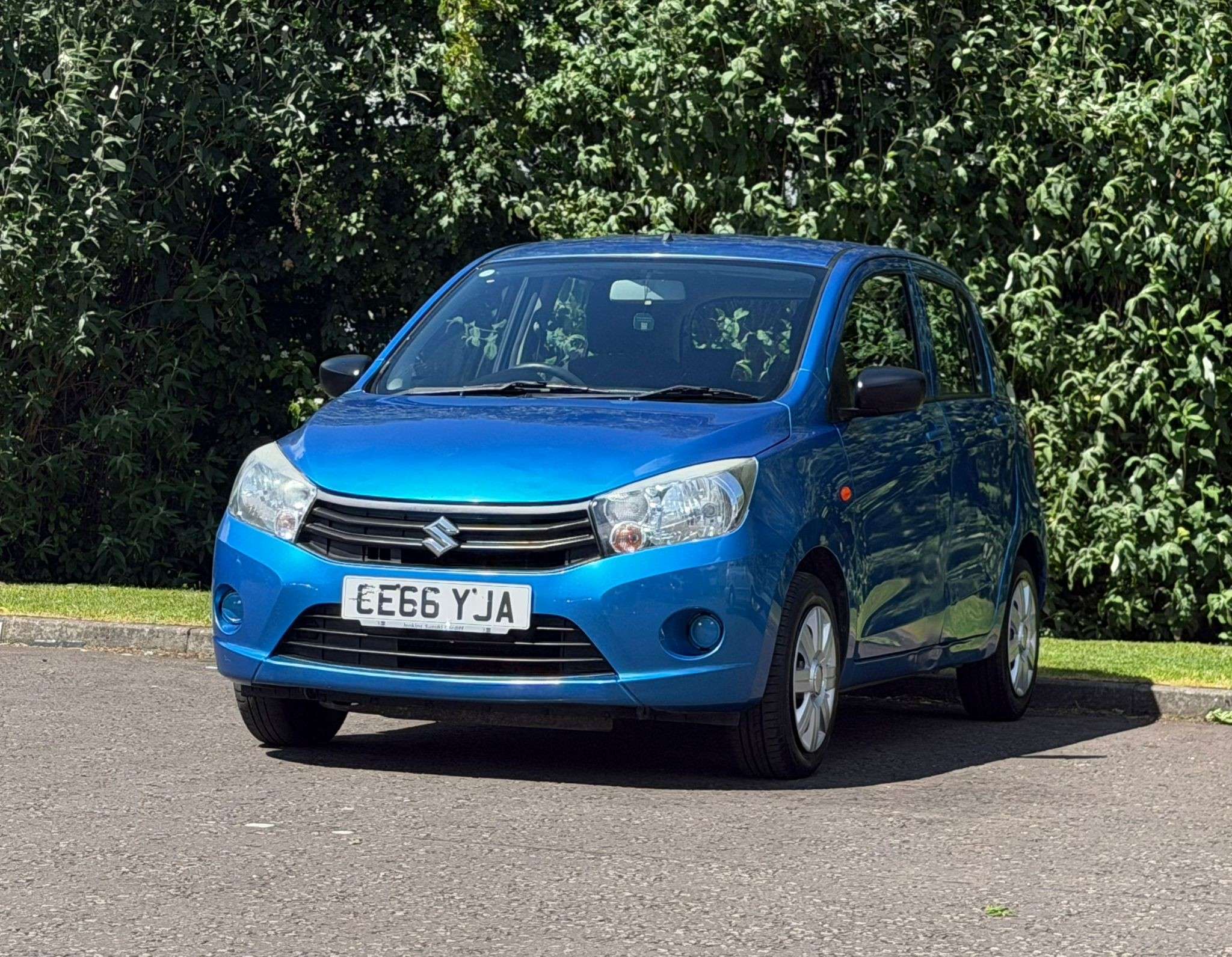 A 2016 SUZUKI CELERIO 1.0 SZ2 Hatchback 5dr Petrol Manual Euro 6 (68 ps) A 2016 SUZUKI CELERIO 1.0 SZ2 Hatchback 5dr Petrol Manual Euro 6 (68 ps)