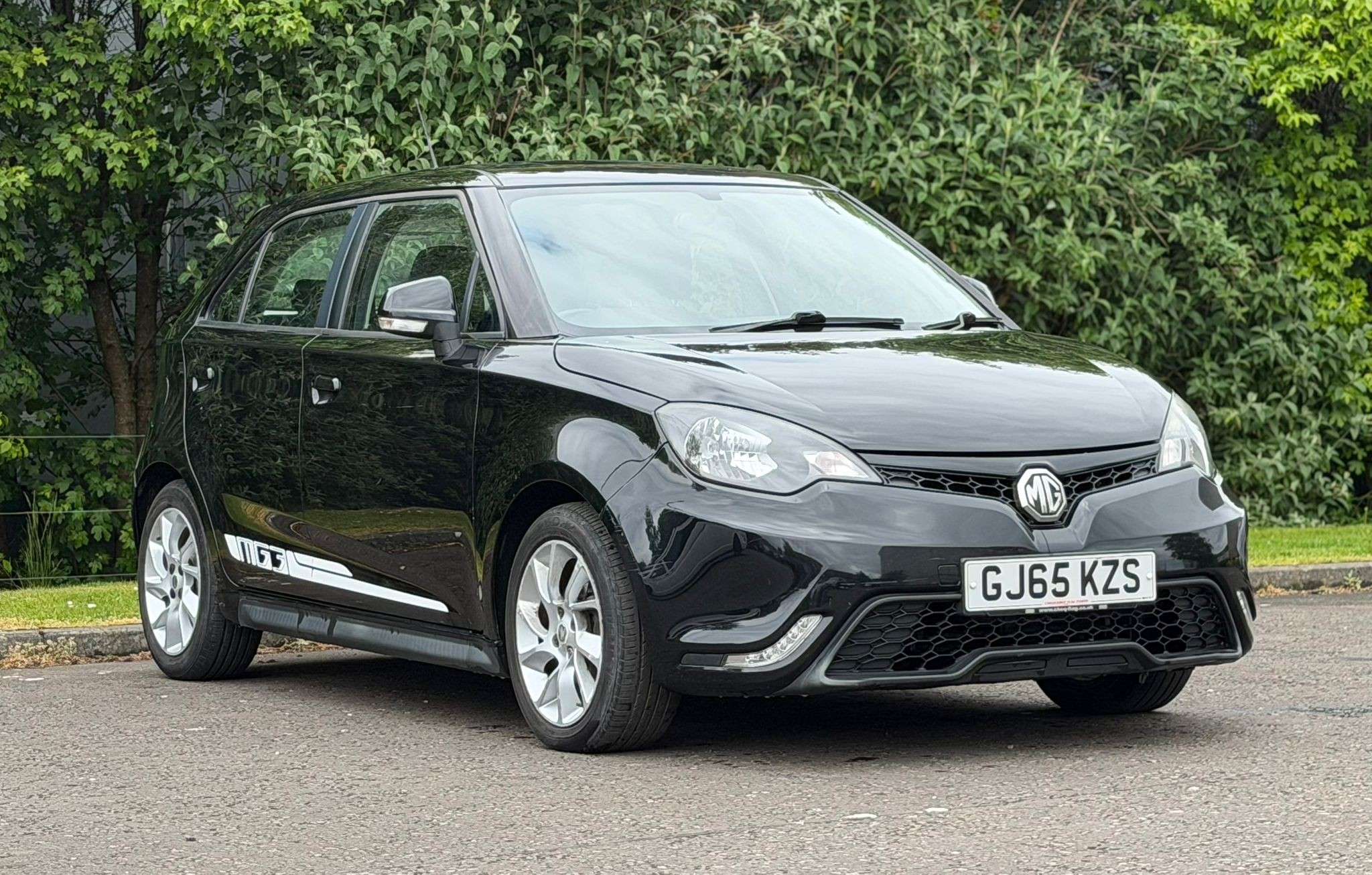 A 2015 MG MG3 1.5 VTi-TECH 3Form Sport Hatchback 5dr Petrol Manual Euro 5 (106 ps) A 2015 MG MG3 1.5 VTi-TECH 3Form Sport Hatchback 5dr Petrol Manual Euro 5 (106 ps)