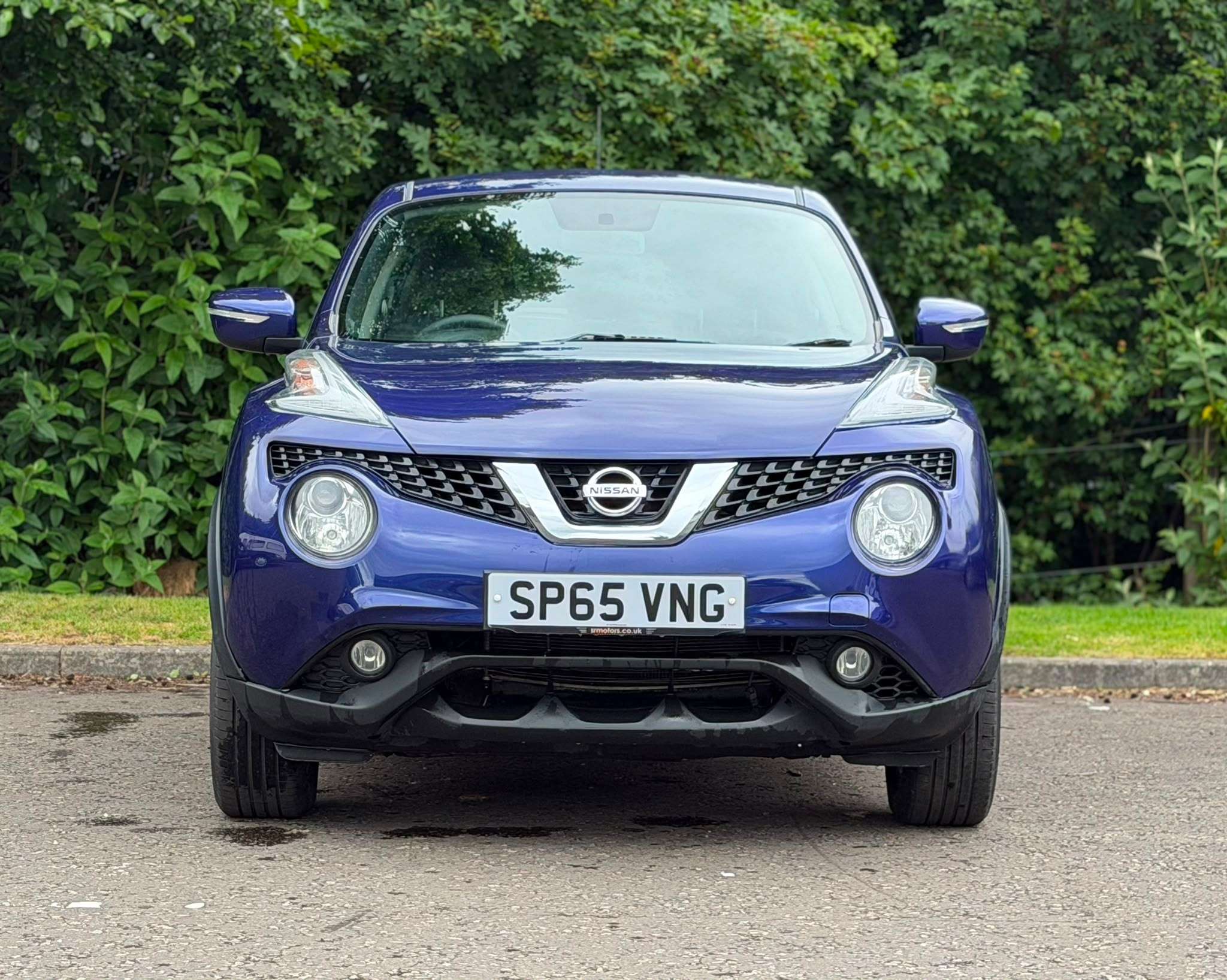 A 2015 NISSAN JUKE 1.6 Visia SUV 5dr Petrol Manual Euro 6 (94 ps) A 2015 NISSAN JUKE 1.6 Visia SUV 5dr Petrol Manual Euro 6 (94 ps)