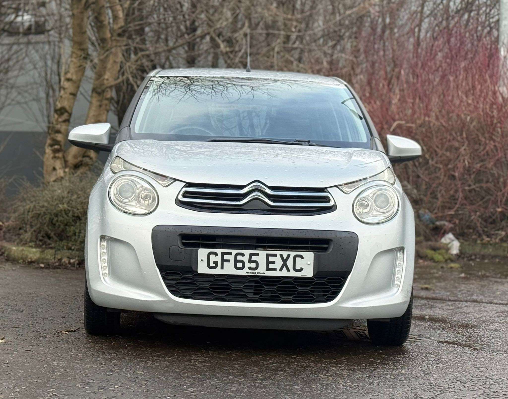 A 2015 CITROEN C1 1.0 VTi Feel Hatchback 5dr Petrol Manual Euro 6 (68 ps) A 2015 CITROEN C1 1.0 VTi Feel Hatchback 5dr Petrol Manual Euro 6 (68 ps)