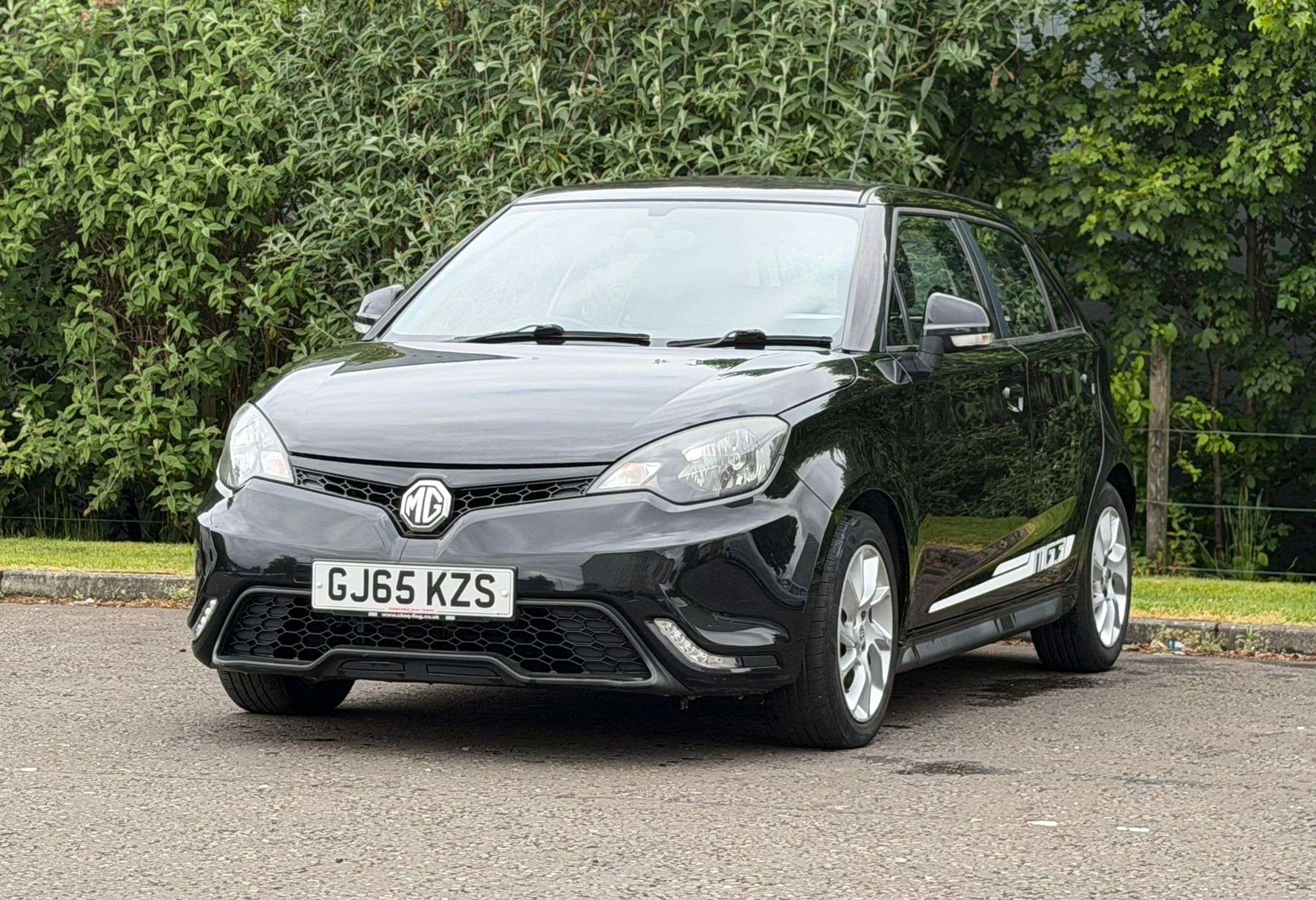 A 2015 MG MG3 1.5 VTi-TECH 3Form Sport Hatchback 5dr Petrol Manual Euro 5 (106 ps) A 2015 MG MG3 1.5 VTi-TECH 3Form Sport Hatchback 5dr Petrol Manual Euro 5 (106 ps)