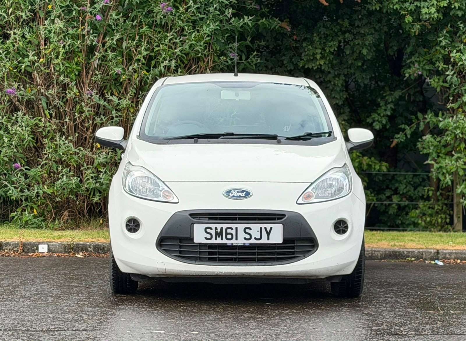 A 2012 FORD KA 1.2 Edge Hatchback 3dr Petrol Manual Euro 5 (s/s) (69 ps) A 2012 FORD KA 1.2 Edge Hatchback 3dr Petrol Manual Euro 5 (s/s) (69 ps)