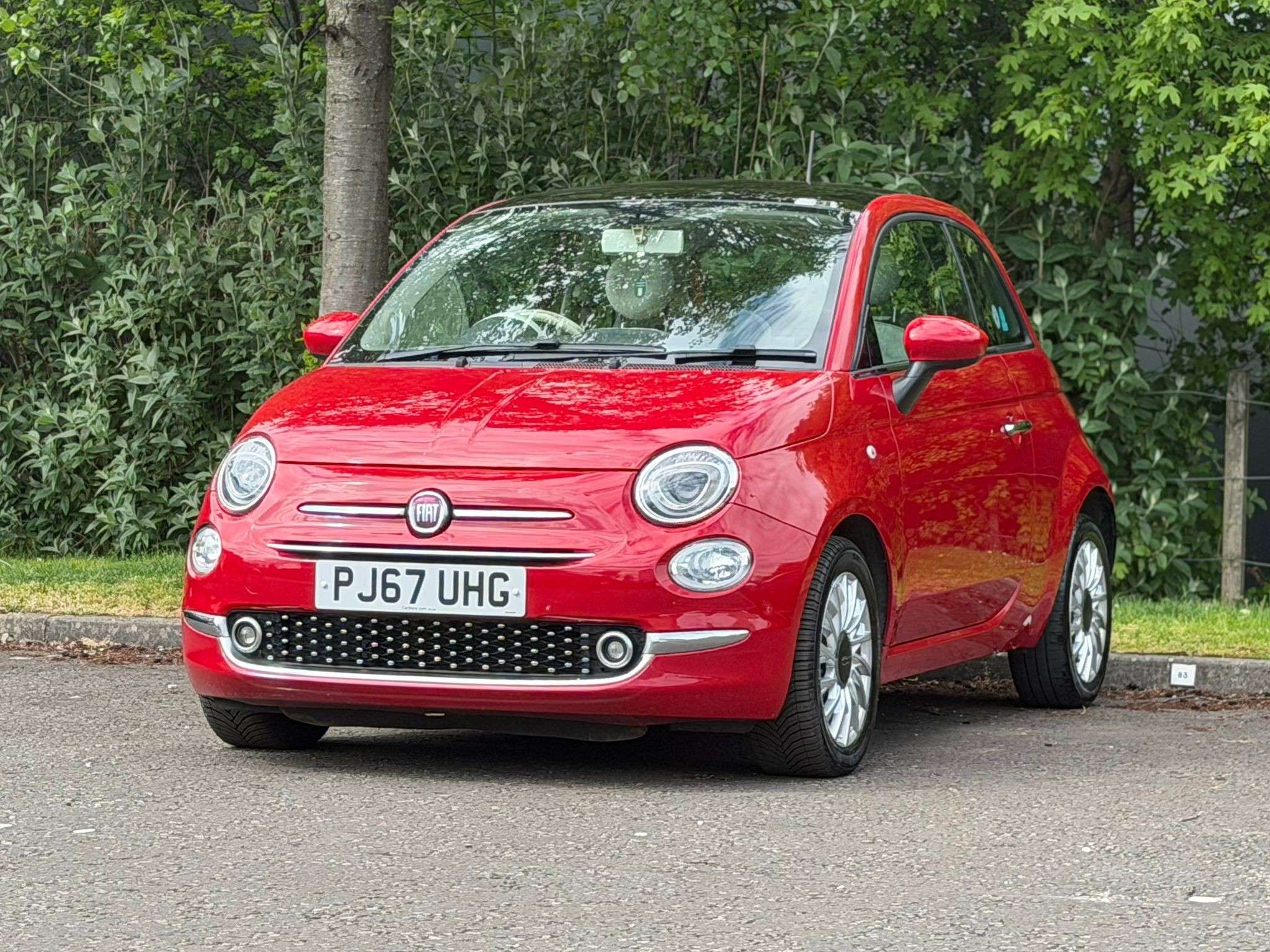 A 2017 FIAT 500 1.2 Lounge Hatchback 3dr Petrol Manual Euro 6 (s/s) (69 bhp) A 2017 FIAT 500 1.2 Lounge Hatchback 3dr Petrol Manual Euro 6 (s/s) (69 bhp)
