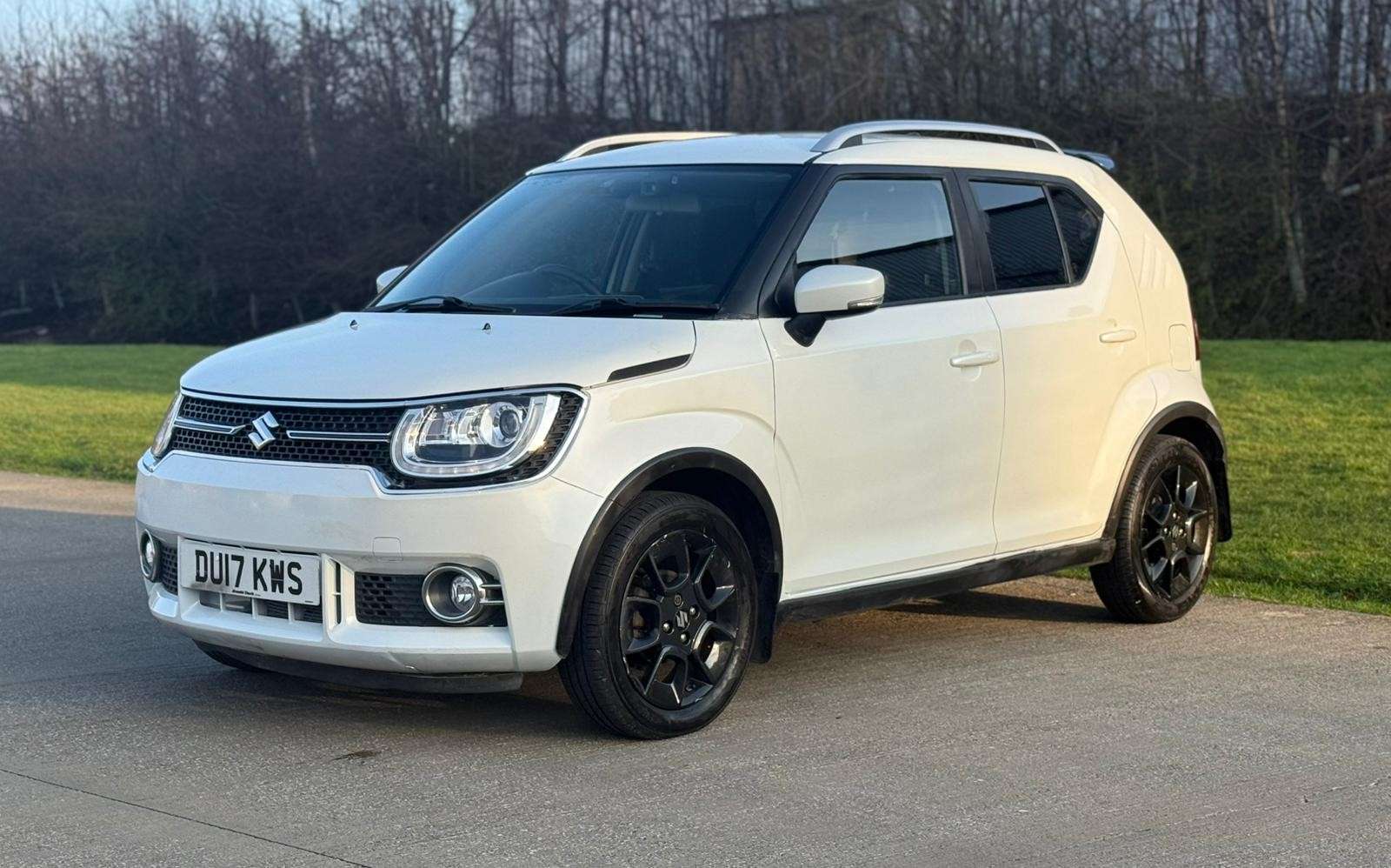 A 2017 SUZUKI IGNIS 1.2 Dualjet MHEV SZ5 Hatchback 5dr Petrol Hybrid Manual ALLGRIP Euro 6 (s/s) (90 ps) A 2017 SUZUKI IGNIS 1.2 Dualjet MHEV SZ5 Hatchback 5dr Petrol Hybrid Manual ALLGRIP Euro 6 (s/s) (90 ps)