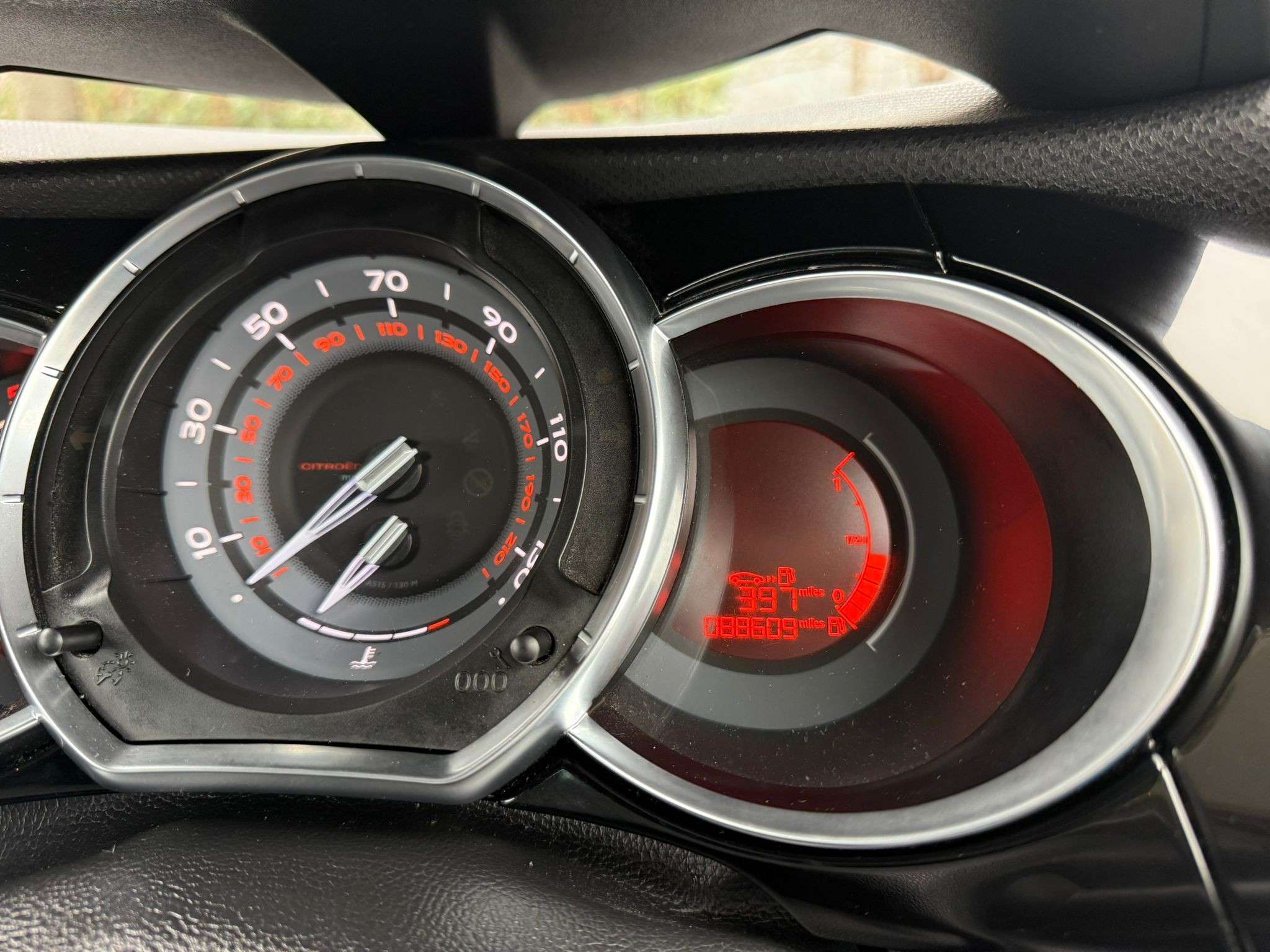 2011 CITROEN DS3 2011 CITROEN DS3