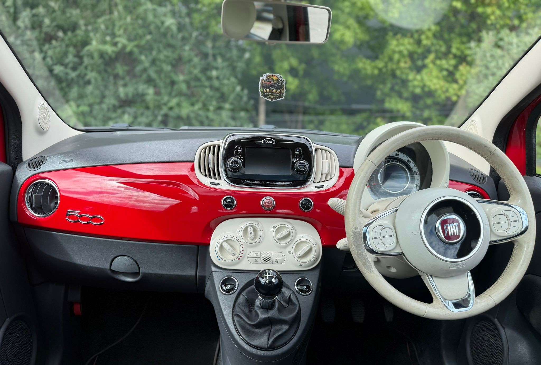 2017 FIAT 500 2017 FIAT 500