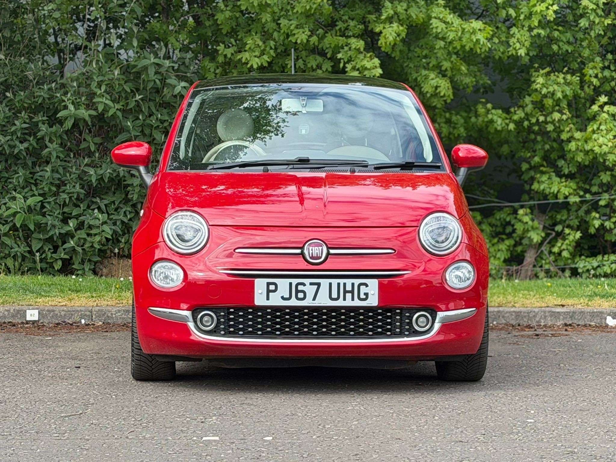 A 2017 FIAT 500 1.2 Lounge Hatchback 3dr Petrol Manual Euro 6 (s/s) (69 bhp) A 2017 FIAT 500 1.2 Lounge Hatchback 3dr Petrol Manual Euro 6 (s/s) (69 bhp)