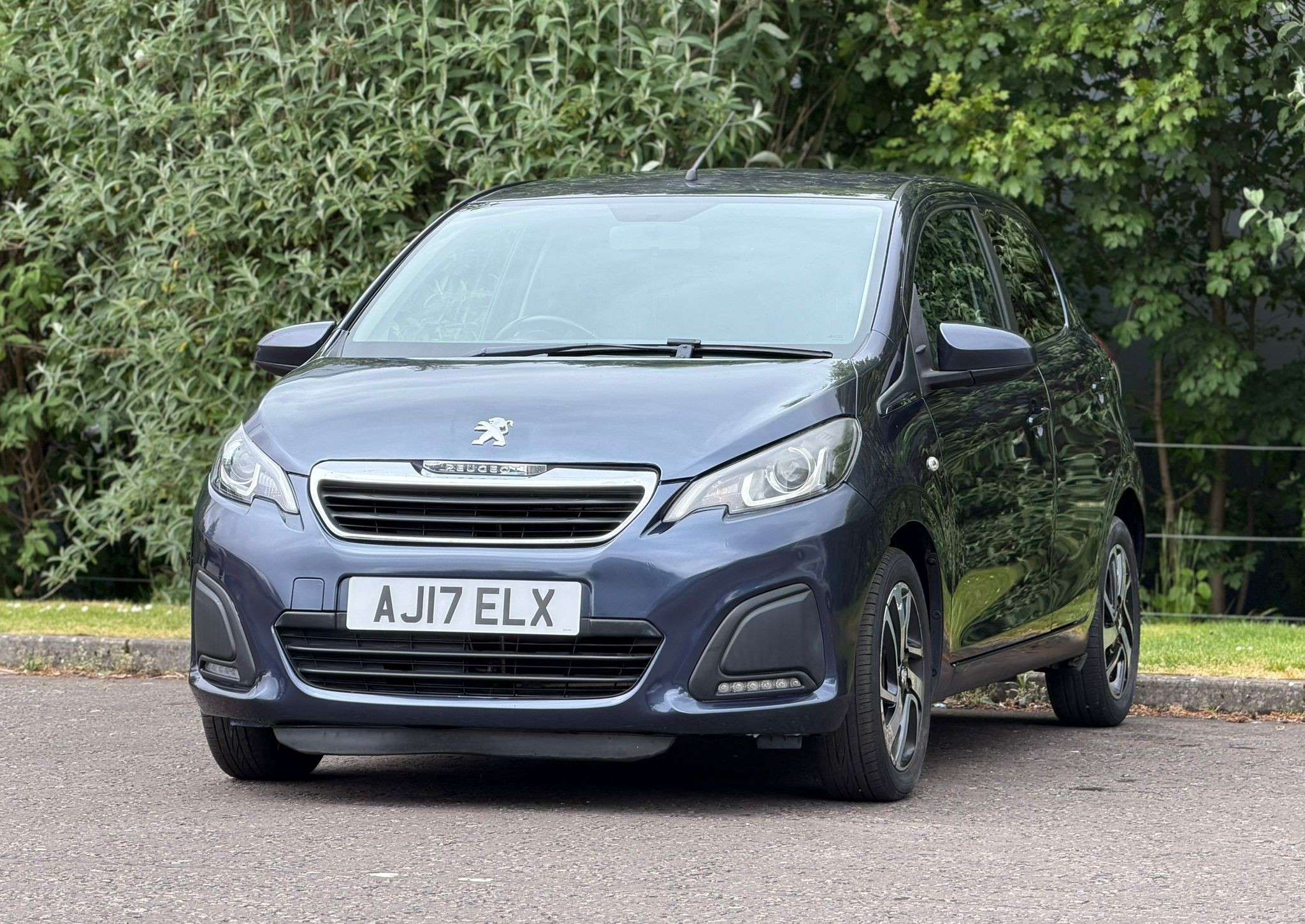 A 2017 PEUGEOT 108 1.2 PureTech Allure Hatchback 5dr Petrol Manual Euro 6 (82 ps) A 2017 PEUGEOT 108 1.2 PureTech Allure Hatchback 5dr Petrol Manual Euro 6 (82 ps)