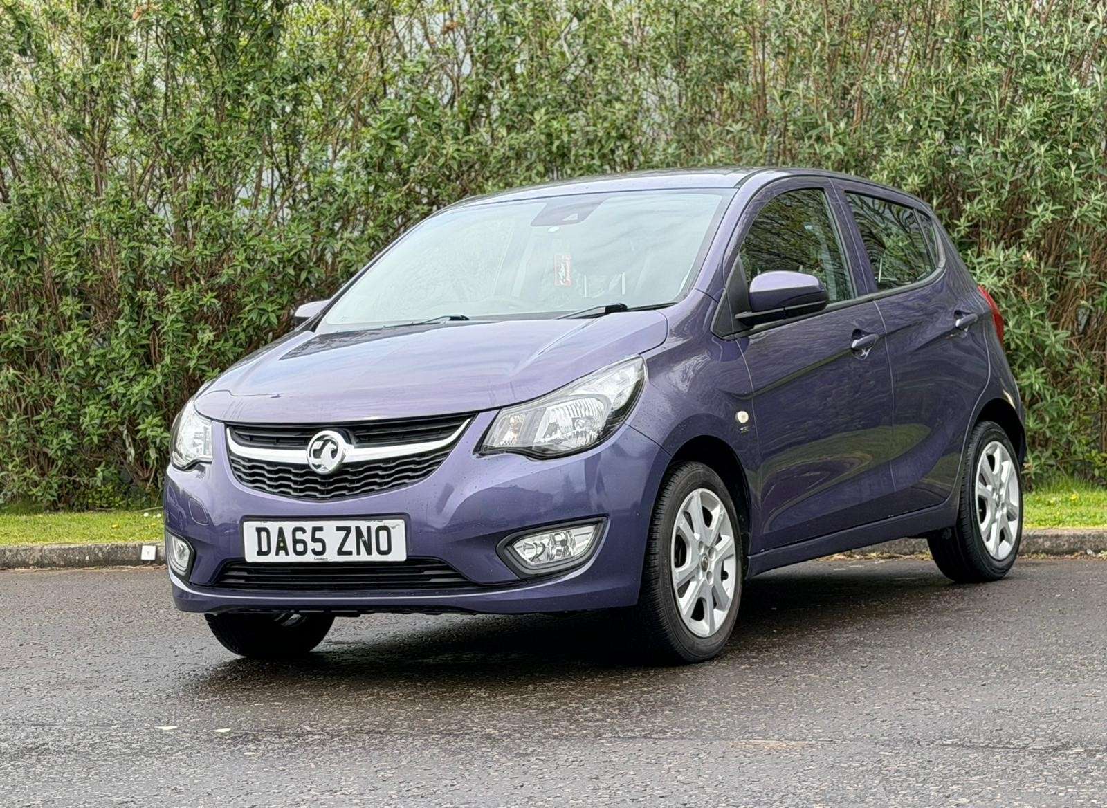 A 2015 VAUXHALL VIVA 1.0i SE Hatchback 5dr Petrol Manual Euro 6 (75 ps) A 2015 VAUXHALL VIVA 1.0i SE Hatchback 5dr Petrol Manual Euro 6 (75 ps)