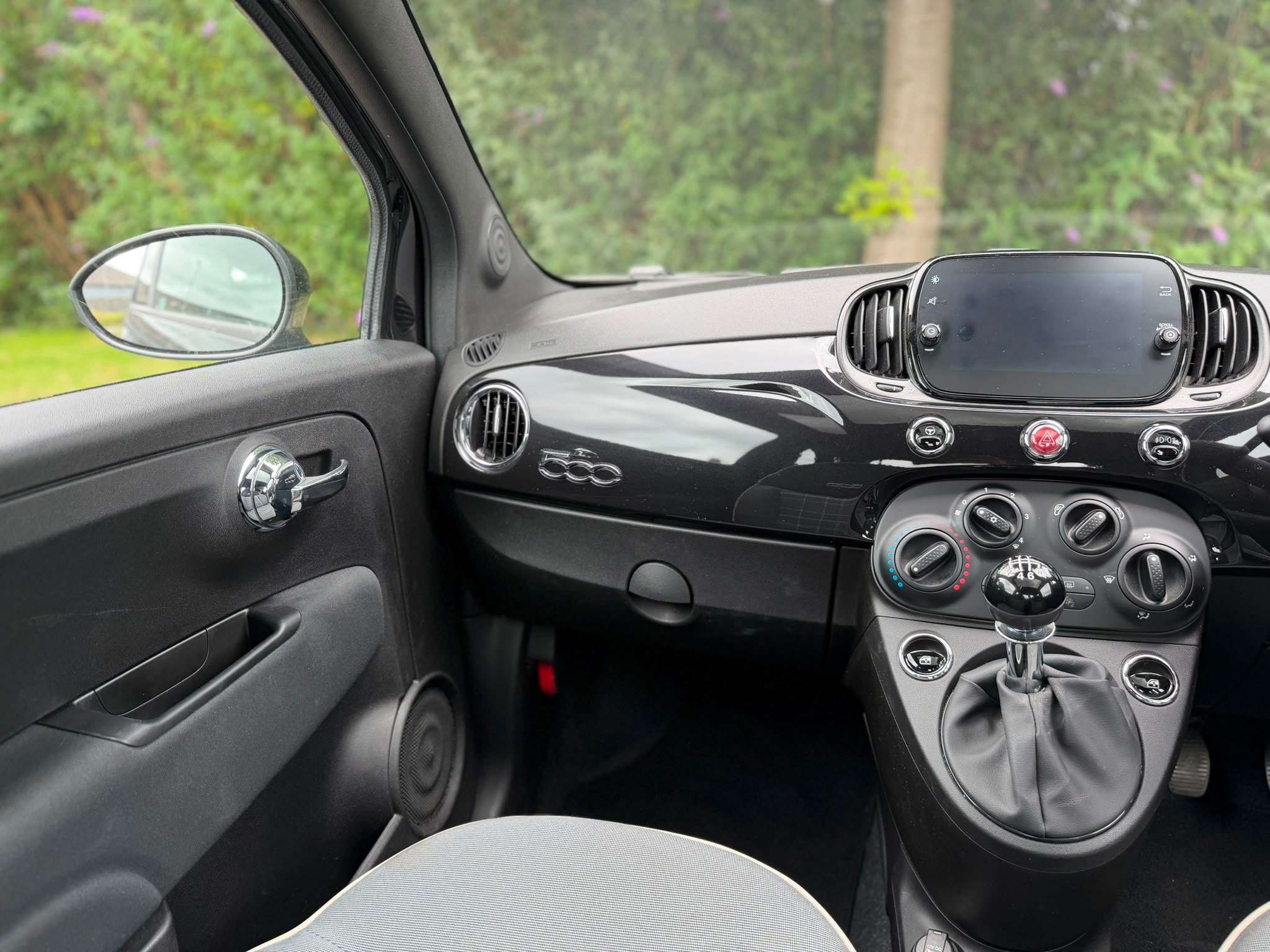 2021 FIAT 500 2021 FIAT 500