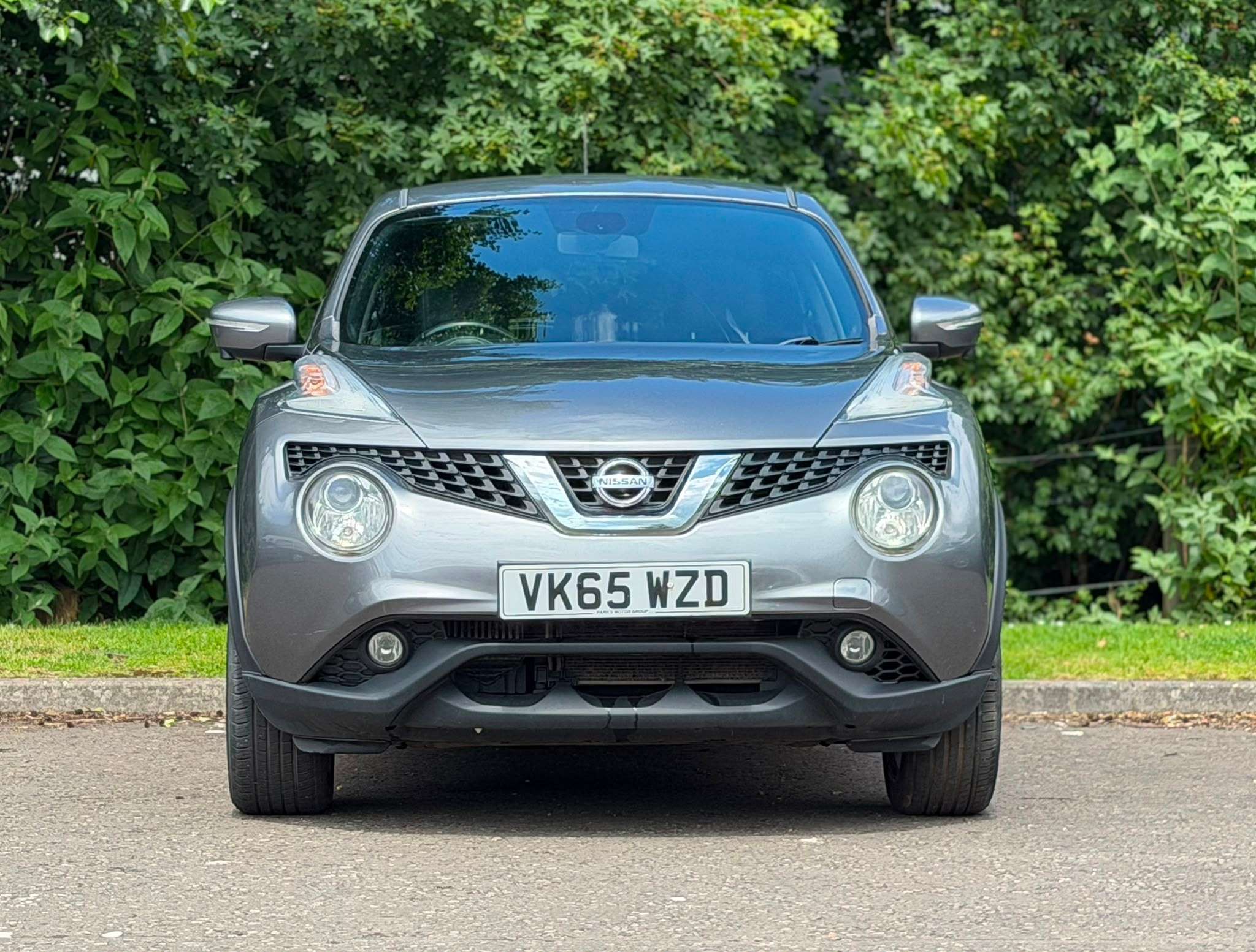 A 2015 NISSAN JUKE 1.5 dCi Tekna SUV 5dr Diesel Manual Euro 6 (s/s) (110 ps) A 2015 NISSAN JUKE 1.5 dCi Tekna SUV 5dr Diesel Manual Euro 6 (s/s) (110 ps)