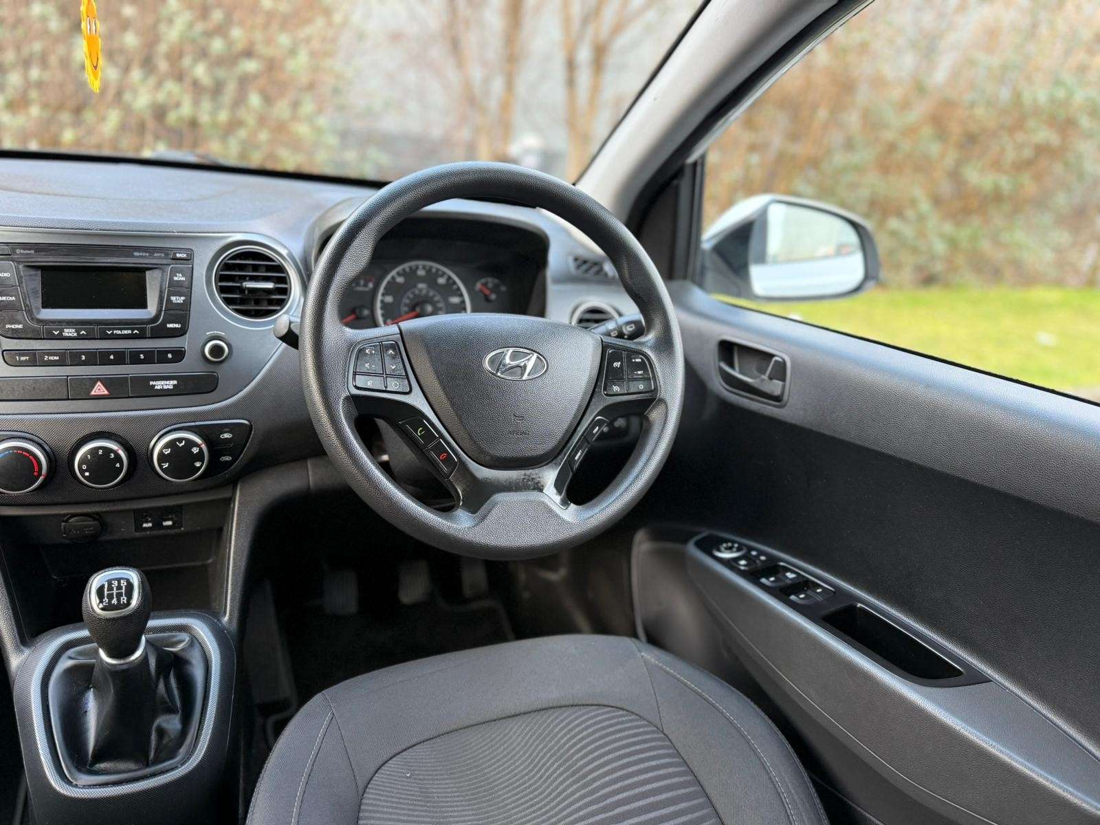 2017 HYUNDAI I10 2017 HYUNDAI I10