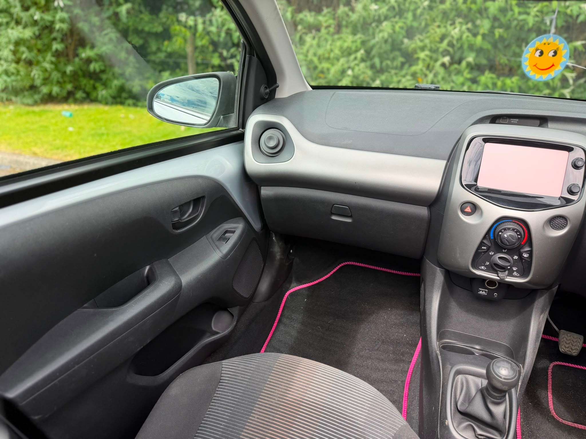 2014 PEUGEOT 108 2014 PEUGEOT 108