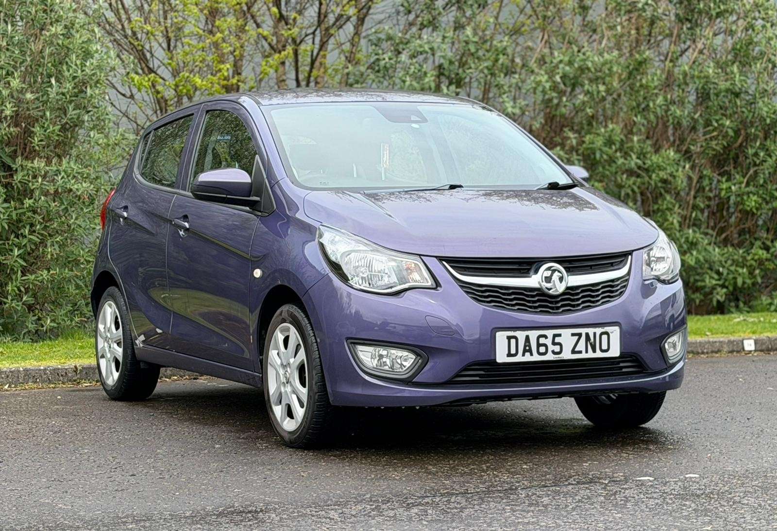 A 2015 VAUXHALL VIVA 1.0i SE Hatchback 5dr Petrol Manual Euro 6 (75 ps) A 2015 VAUXHALL VIVA 1.0i SE Hatchback 5dr Petrol Manual Euro 6 (75 ps)