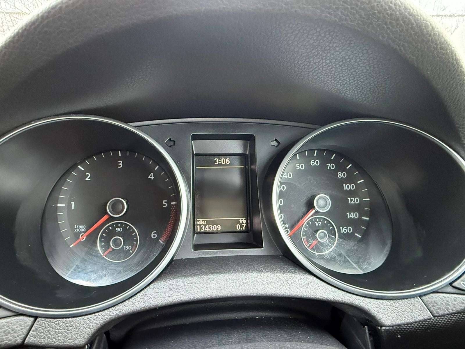 2011 VOLKSWAGEN GOLF 2011 VOLKSWAGEN GOLF