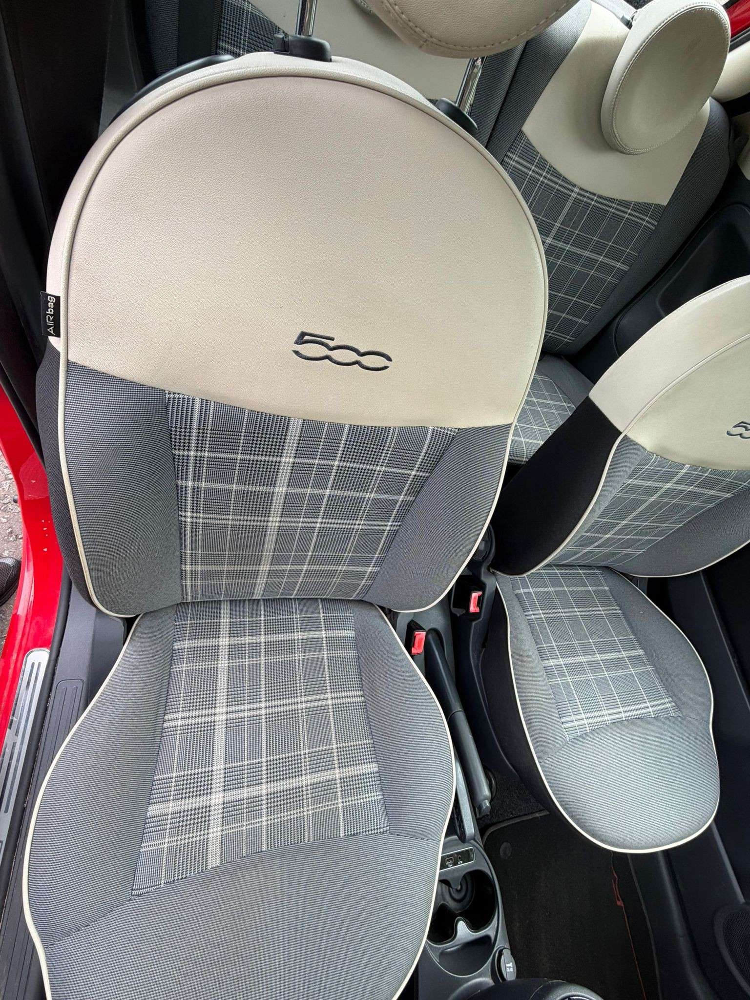 2017 FIAT 500 2017 FIAT 500