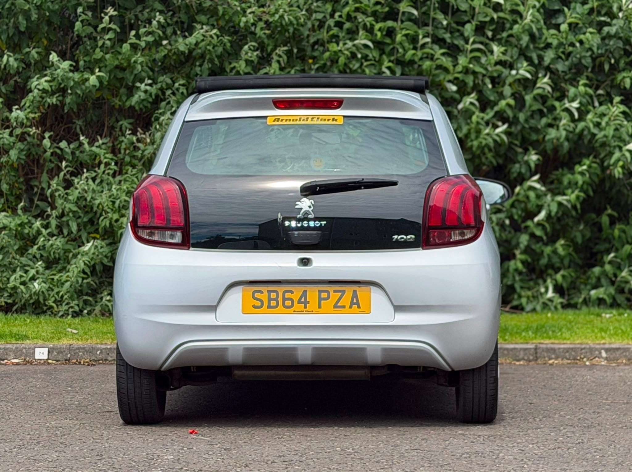 2014 PEUGEOT 108 2014 PEUGEOT 108