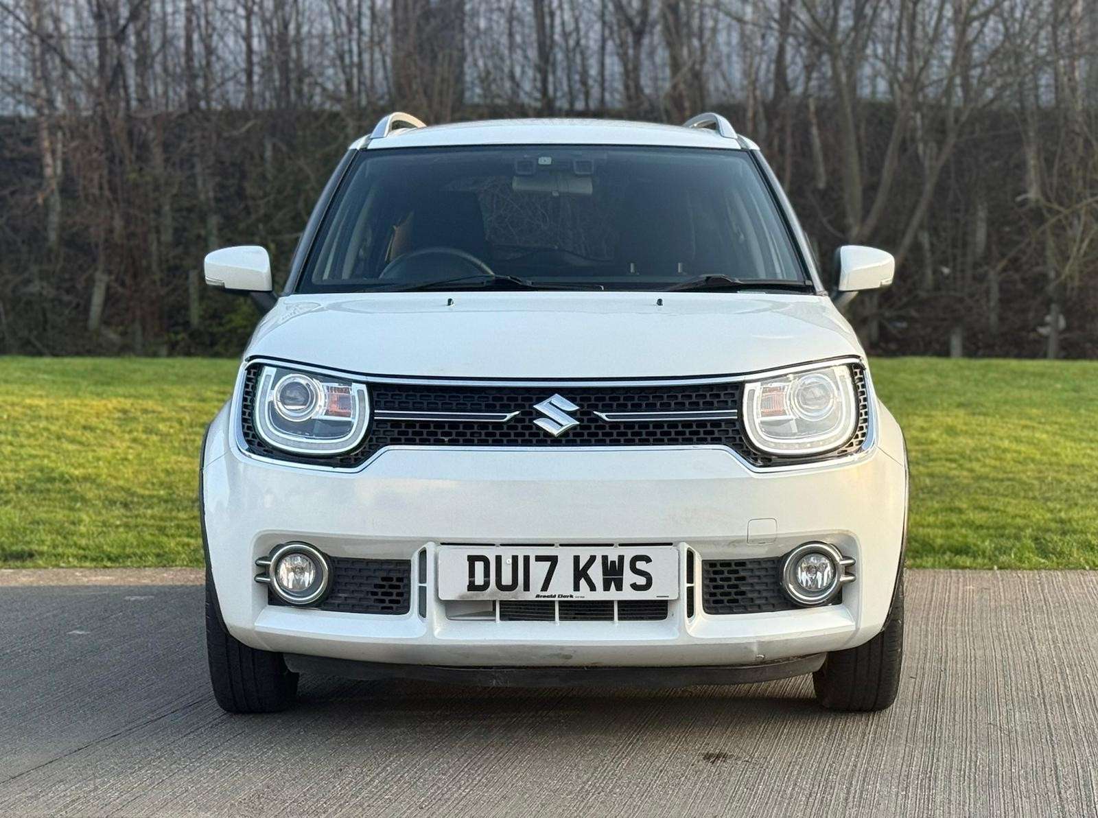 A 2017 SUZUKI IGNIS 1.2 Dualjet MHEV SZ5 Hatchback 5dr Petrol Hybrid Manual ALLGRIP Euro 6 (s/s) (90 ps) A 2017 SUZUKI IGNIS 1.2 Dualjet MHEV SZ5 Hatchback 5dr Petrol Hybrid Manual ALLGRIP Euro 6 (s/s) (90 ps)