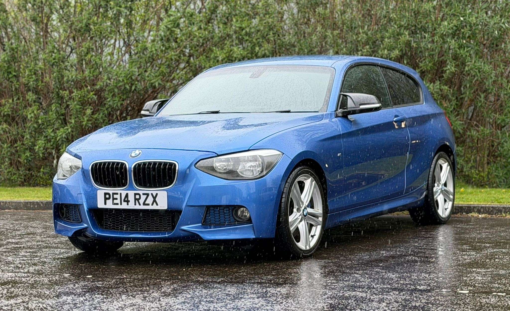 A 2014 BMW 1 SERIES 1.6 116i M Sport Hatchback 3dr Petrol Manual Euro 6 (s/s) (136 ps) A 2014 BMW 1 SERIES 1.6 116i M Sport Hatchback 3dr Petrol Manual Euro 6 (s/s) (136 ps)