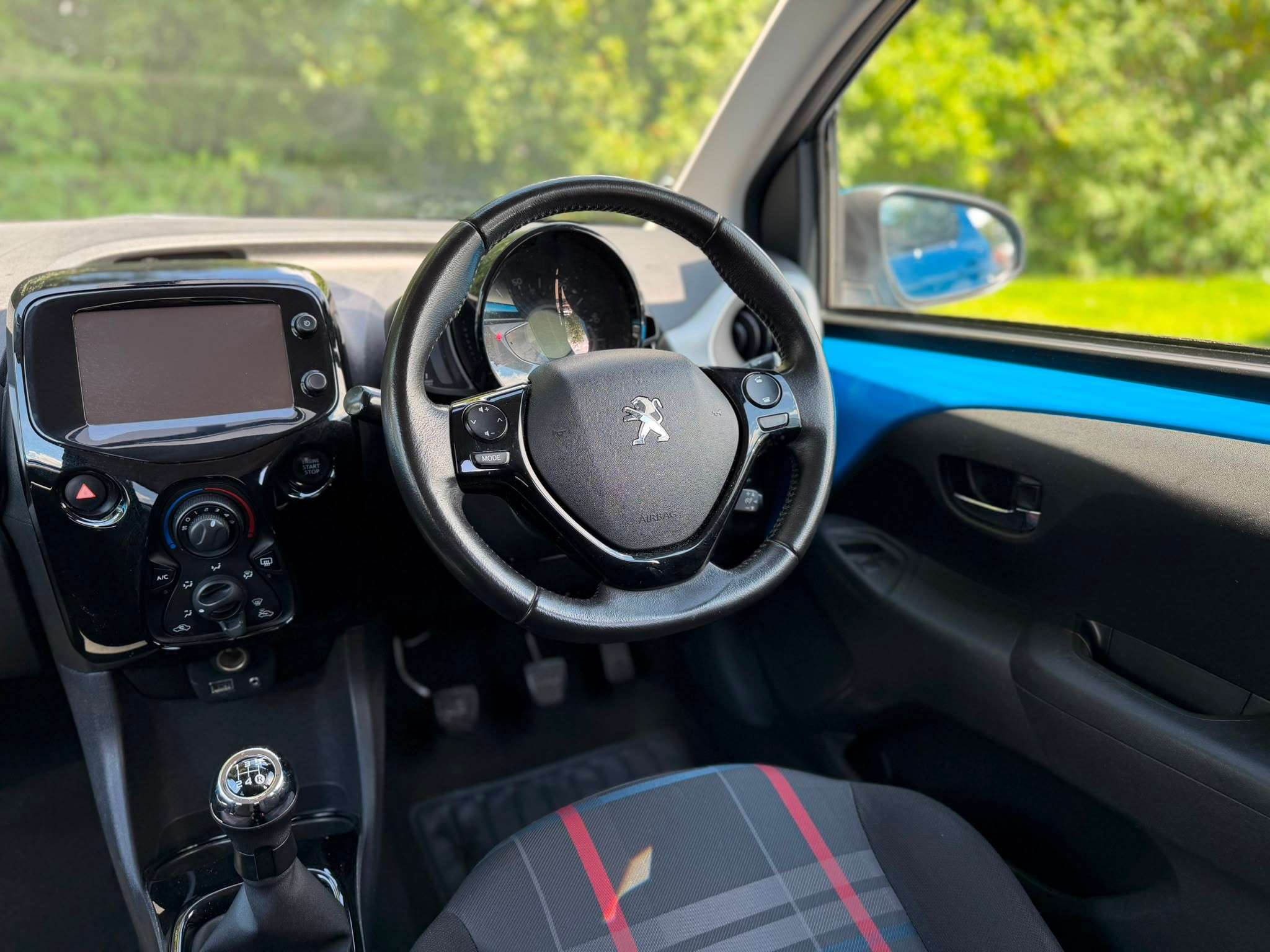 2016 PEUGEOT 108 2016 PEUGEOT 108