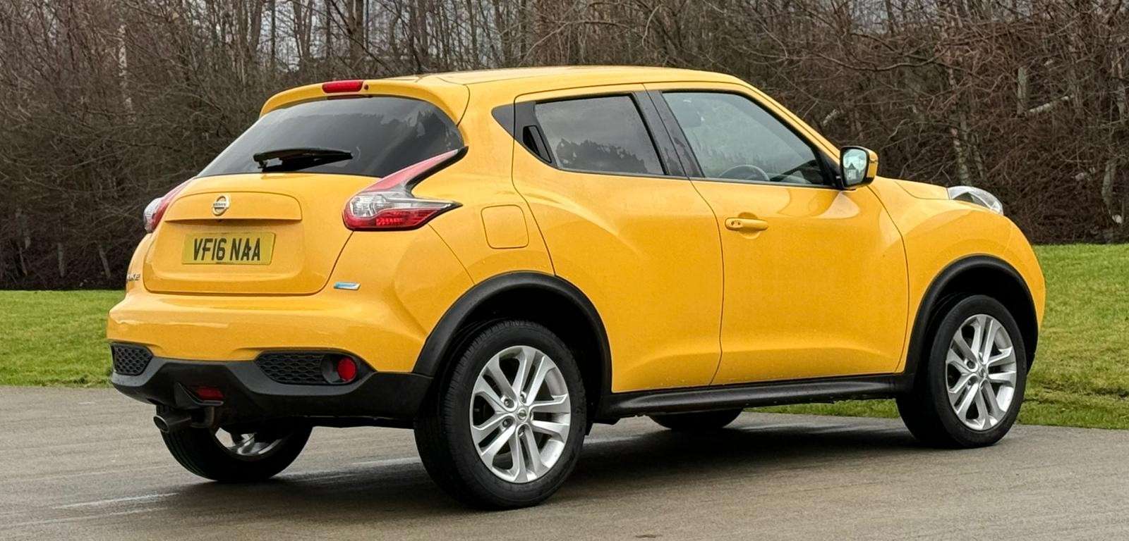 A 2016 NISSAN JUKE 1.5 dCi N-Connecta SUV 5dr Diesel Manual Euro 6 (s/s) (110 ps) A 2016 NISSAN JUKE 1.5 dCi N-Connecta SUV 5dr Diesel Manual Euro 6 (s/s) (110 ps)