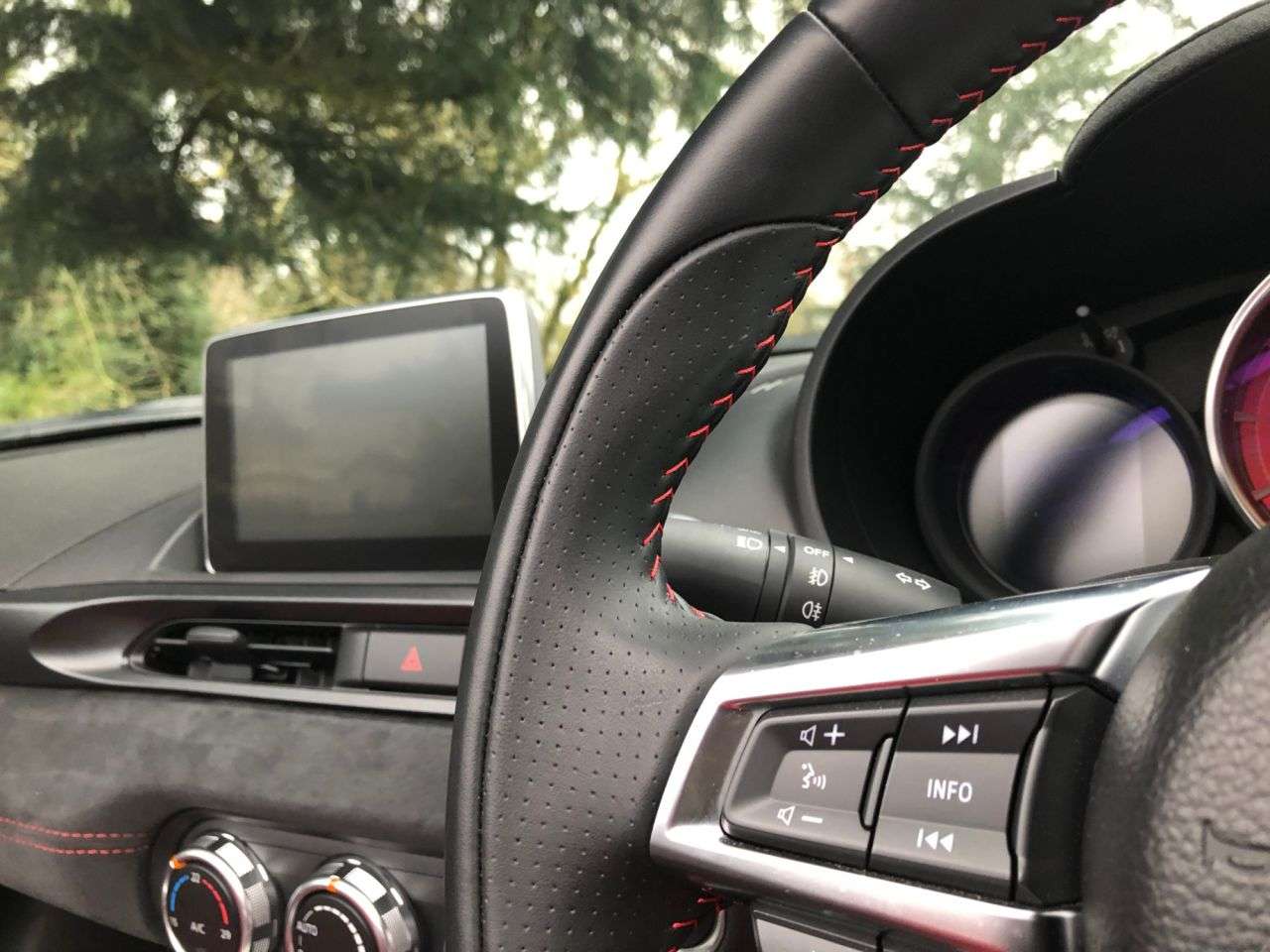 null ABARTH 124 null ABARTH 124