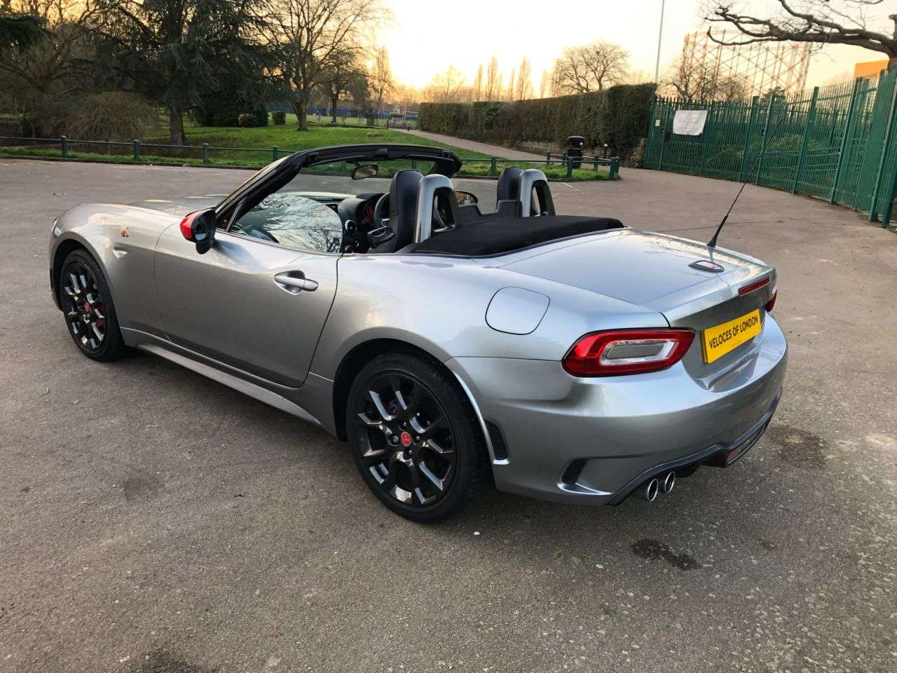 2017 ABARTH 124 2017 ABARTH 124