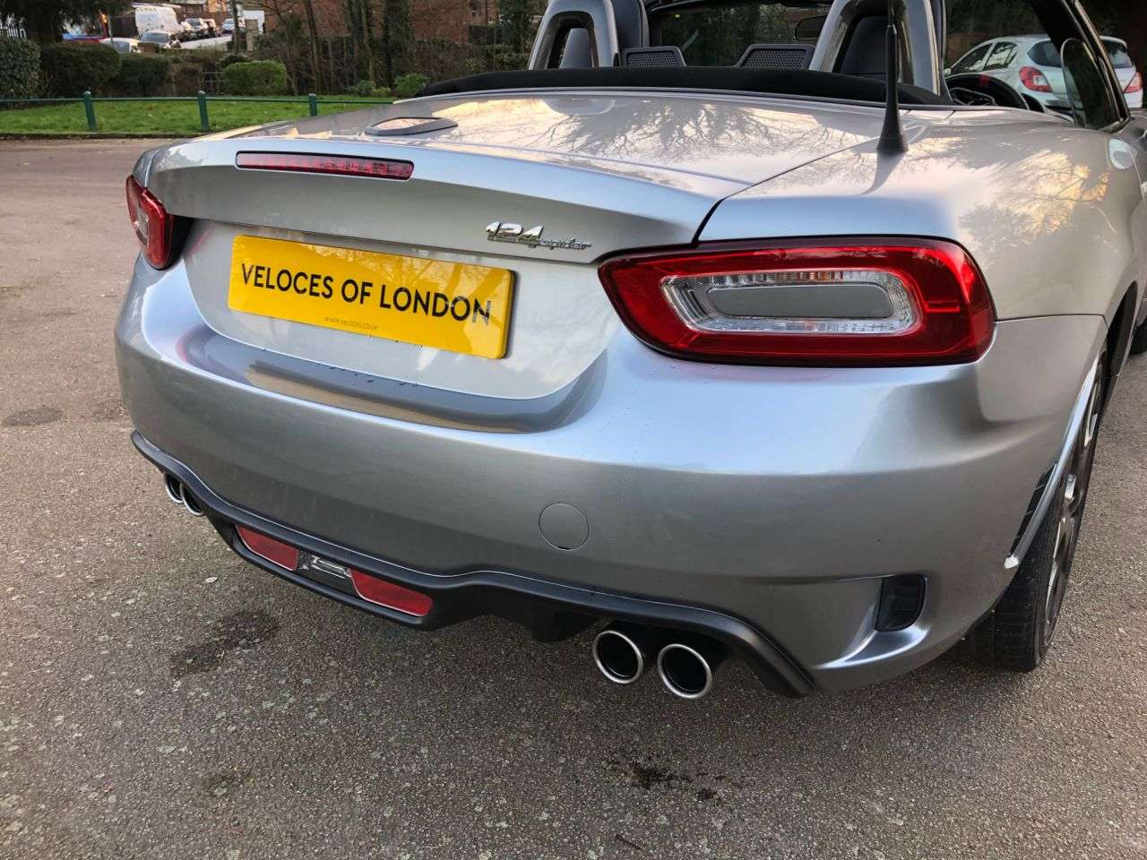 2017 ABARTH 124 2017 ABARTH 124