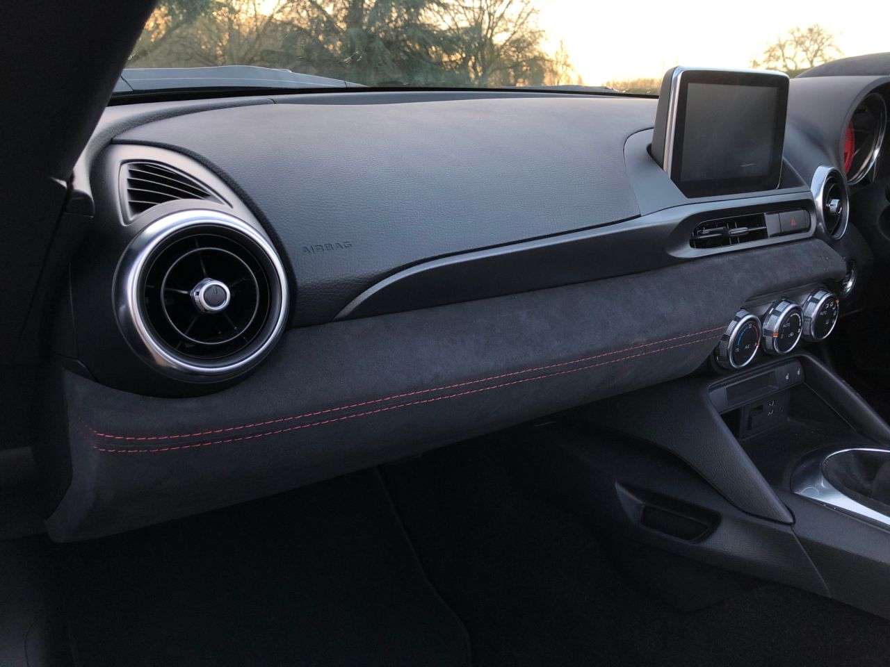 2017 ABARTH 124 2017 ABARTH 124