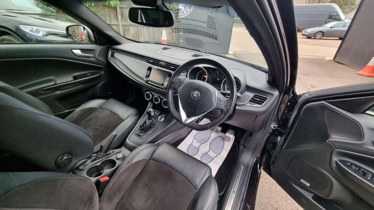 2015 ALFA ROMEO GIULIETTA 2015 ALFA ROMEO GIULIETTA