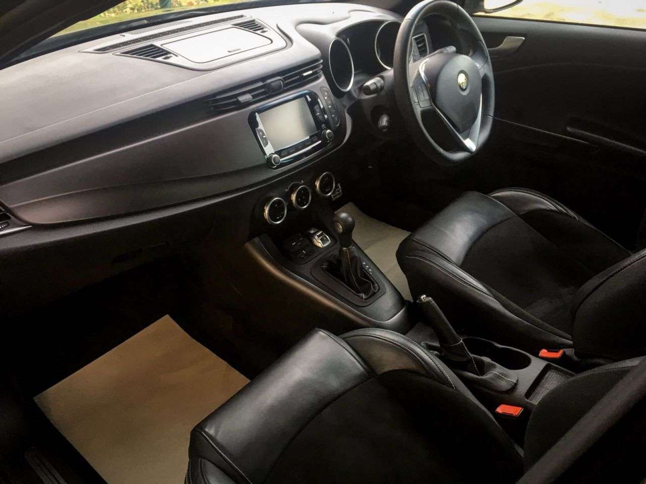 2015 ALFA ROMEO GIULIETTA 2015 ALFA ROMEO GIULIETTA