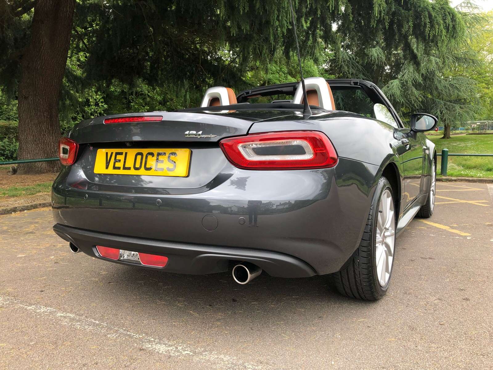 2018 FIAT 124 2018 FIAT 124