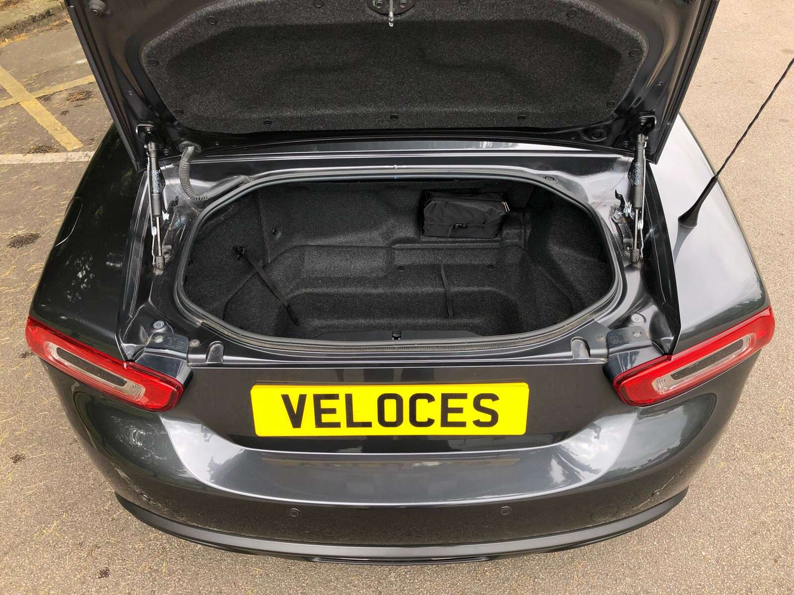 2018 FIAT 124 2018 FIAT 124