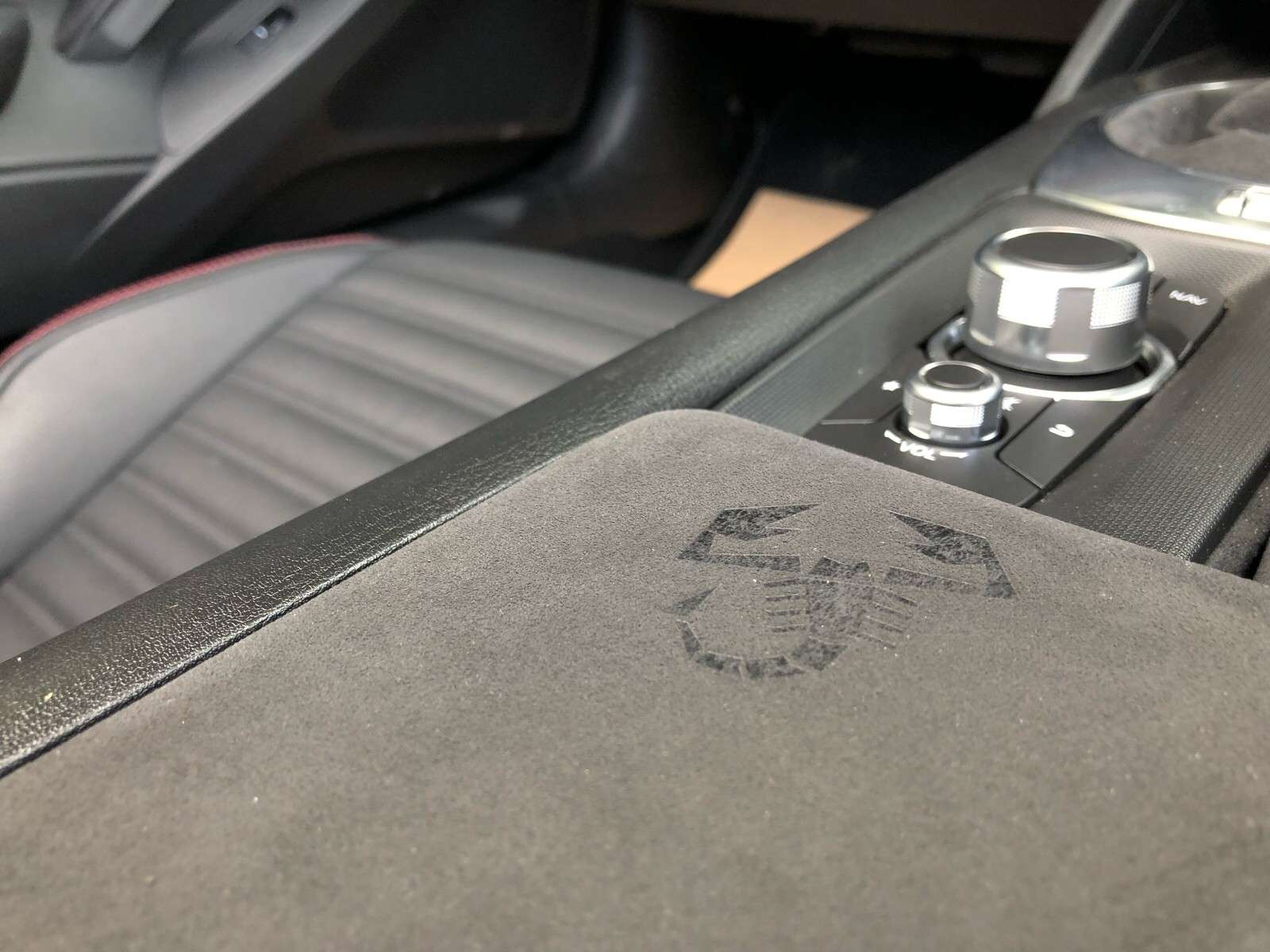2017 ABARTH 124 2017 ABARTH 124